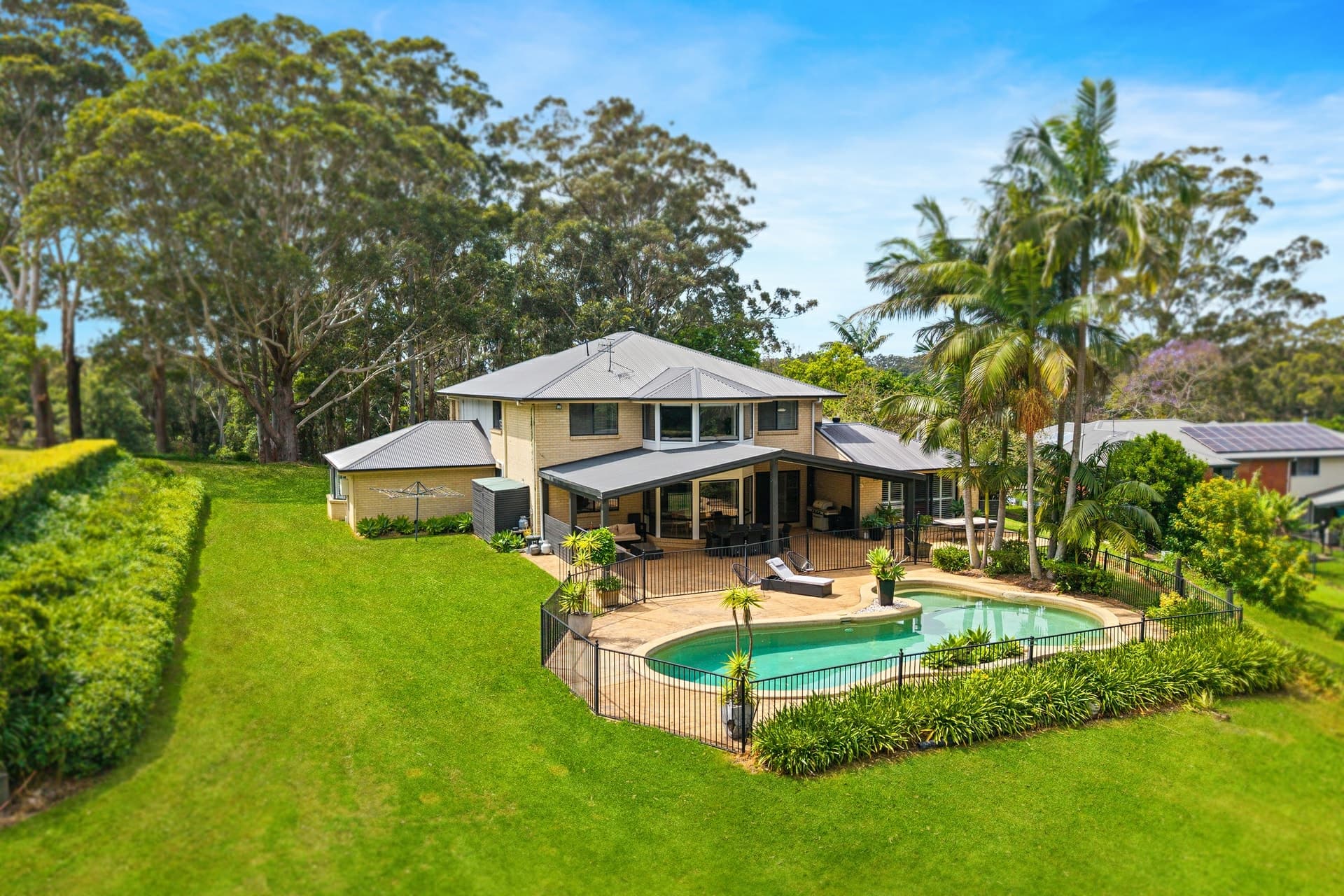 512 The Entrance Road, Erina Heights, Erina Heights - Thumbnail 2