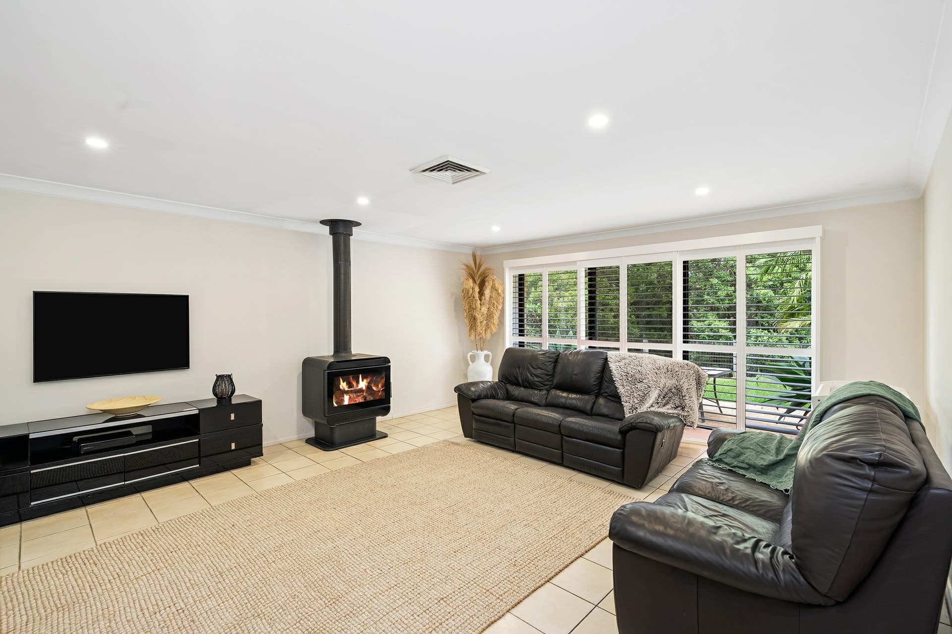 512 The Entrance Road, Erina Heights, Erina Heights - Thumbnail 8