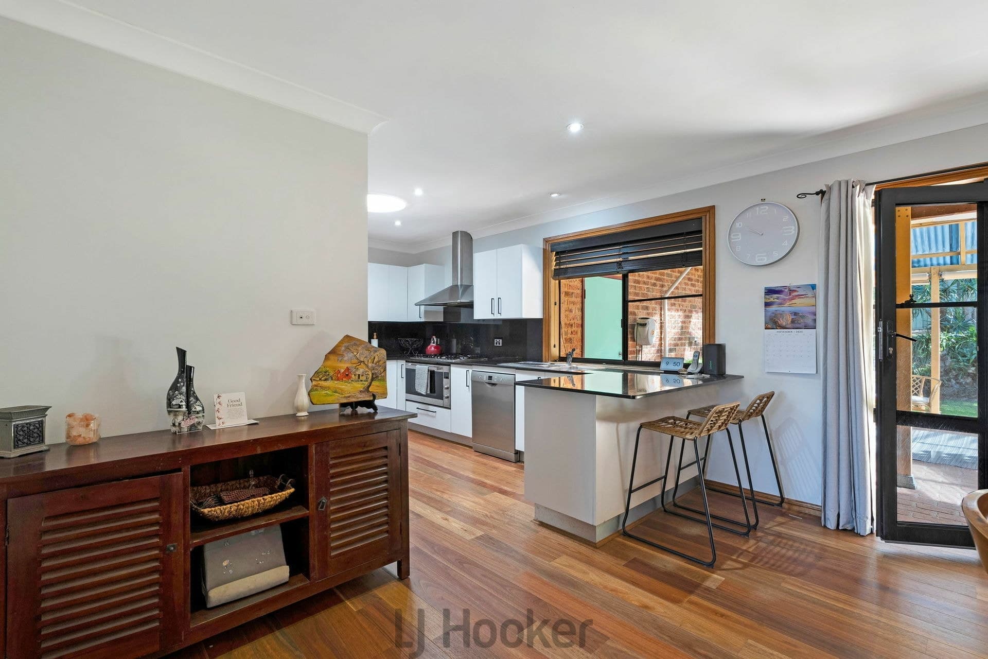 23 Jarrod Close, Charlestown, Charlestown - Thumbnail 5