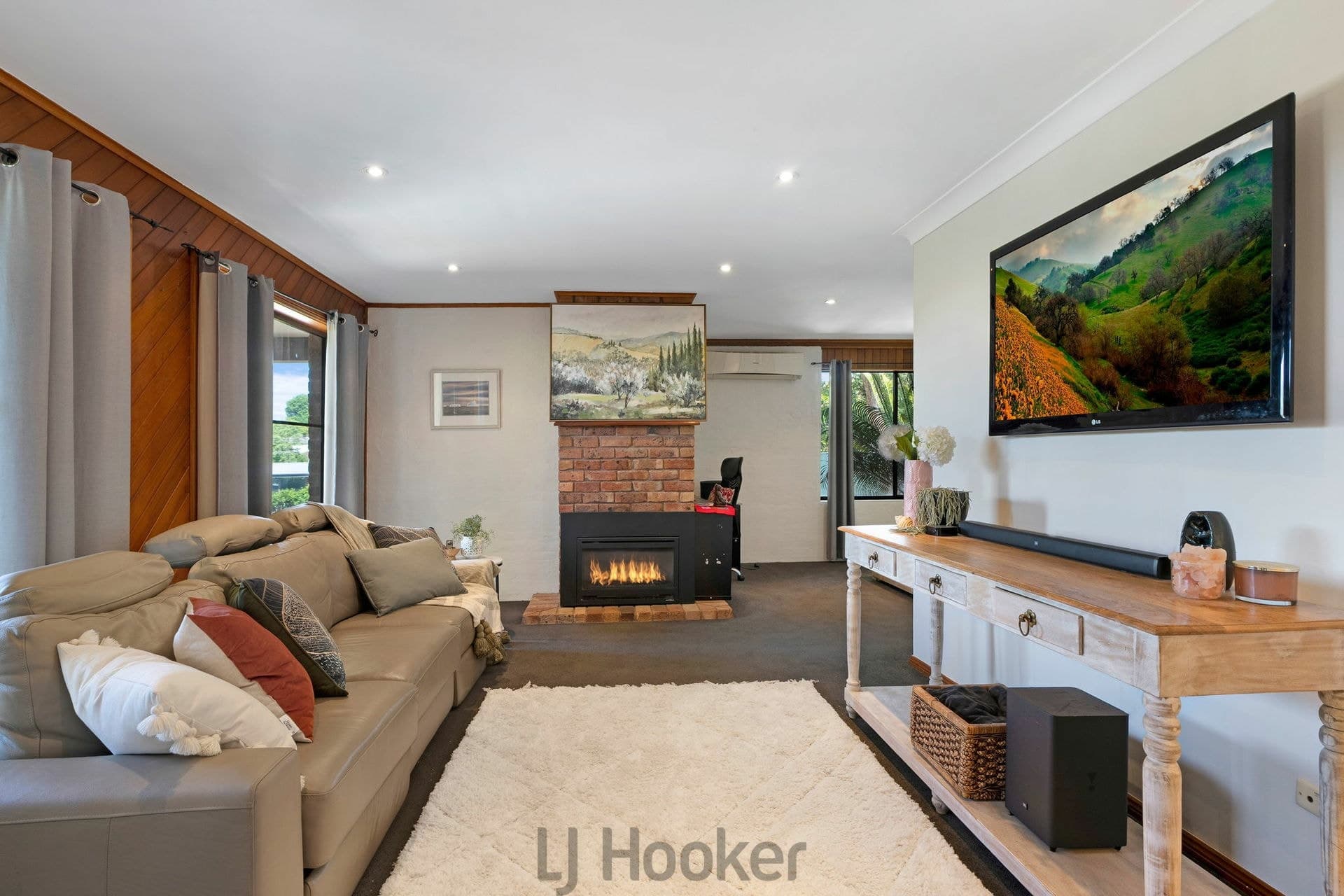 23 Jarrod Close, Charlestown, Charlestown - Thumbnail 8