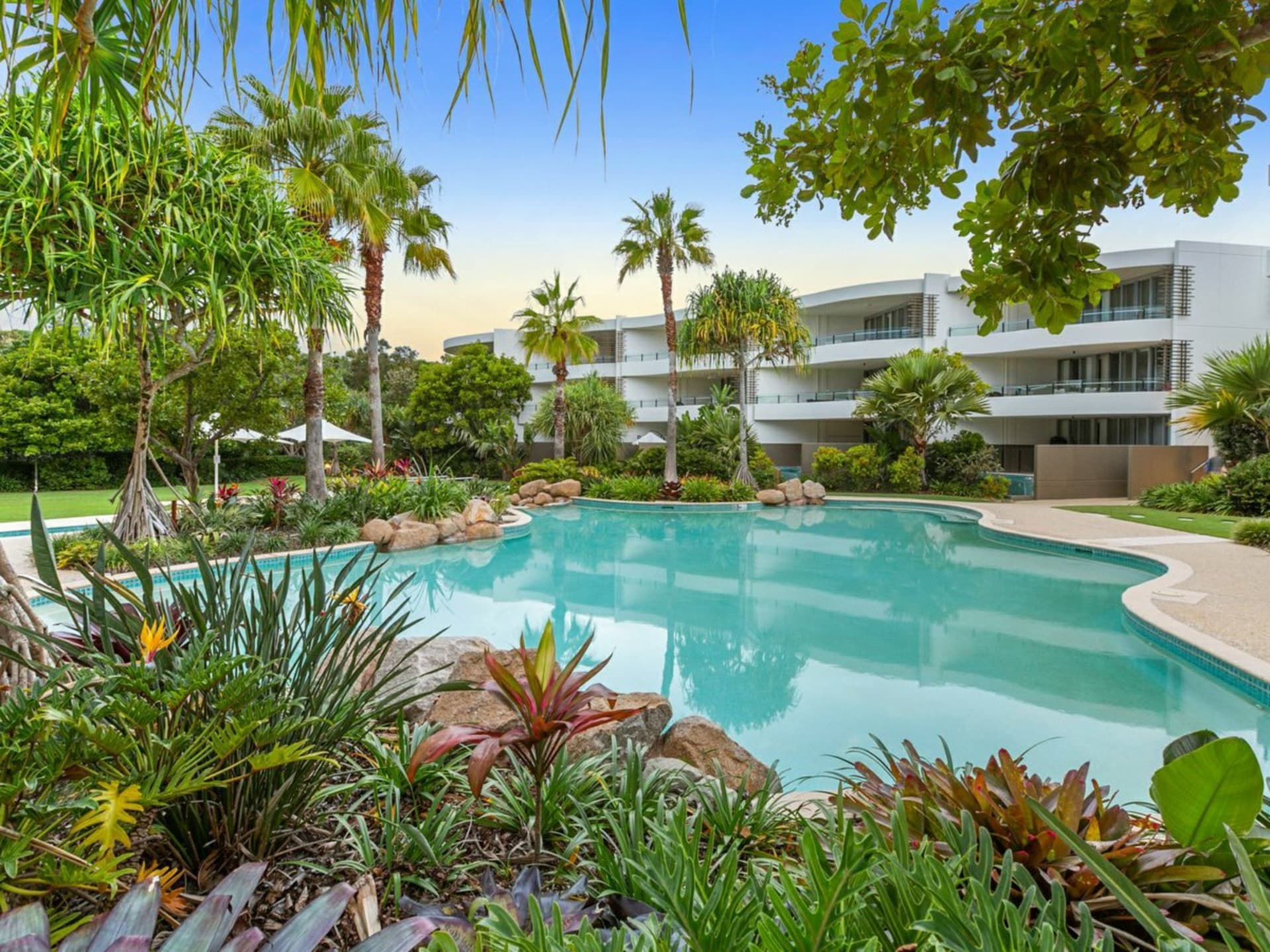 8/685-707 Casuarina Way, Casuarina, Casuarina - Image 1