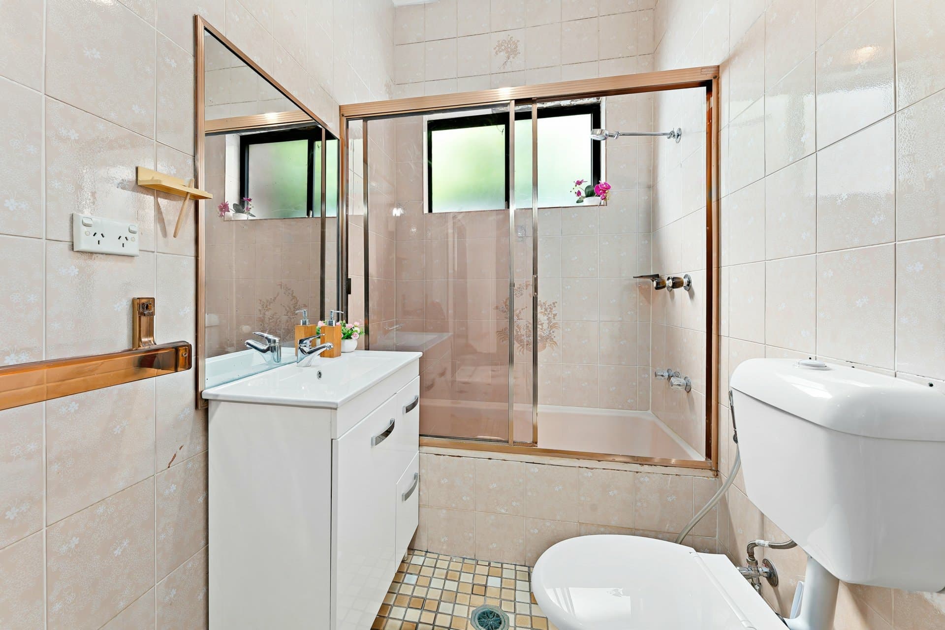46 Shaftesbury Road, Burwood, Burwood - Thumbnail 7
