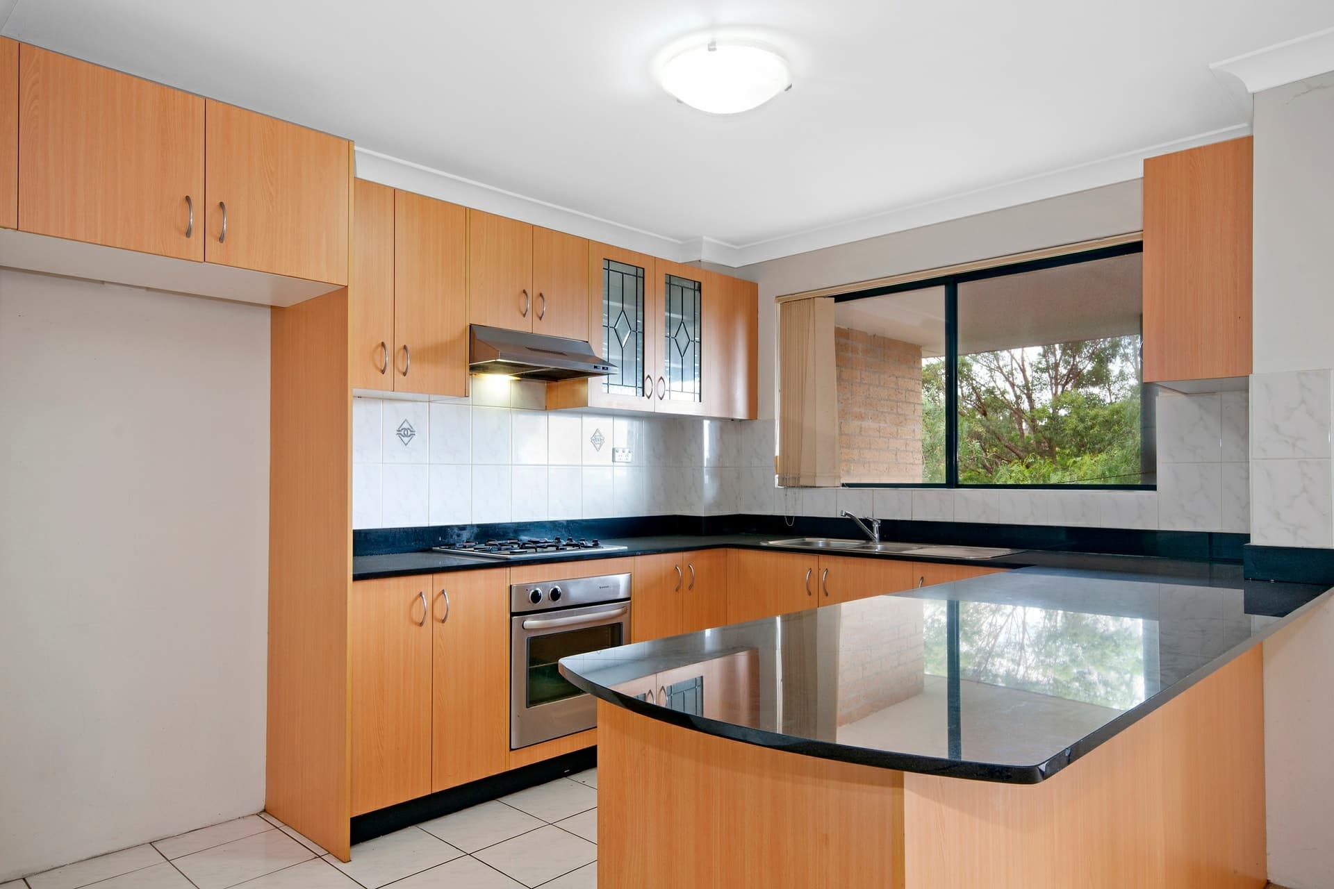 22/12-16 Blaxcell Street, Granville, Granville - Thumbnail 2