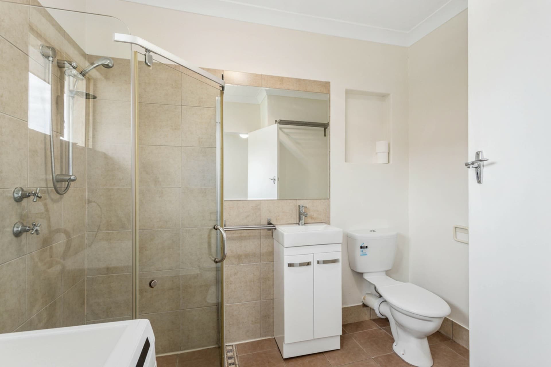1055 North East Road, Ridgehaven, Ridgehaven - Thumbnail 8