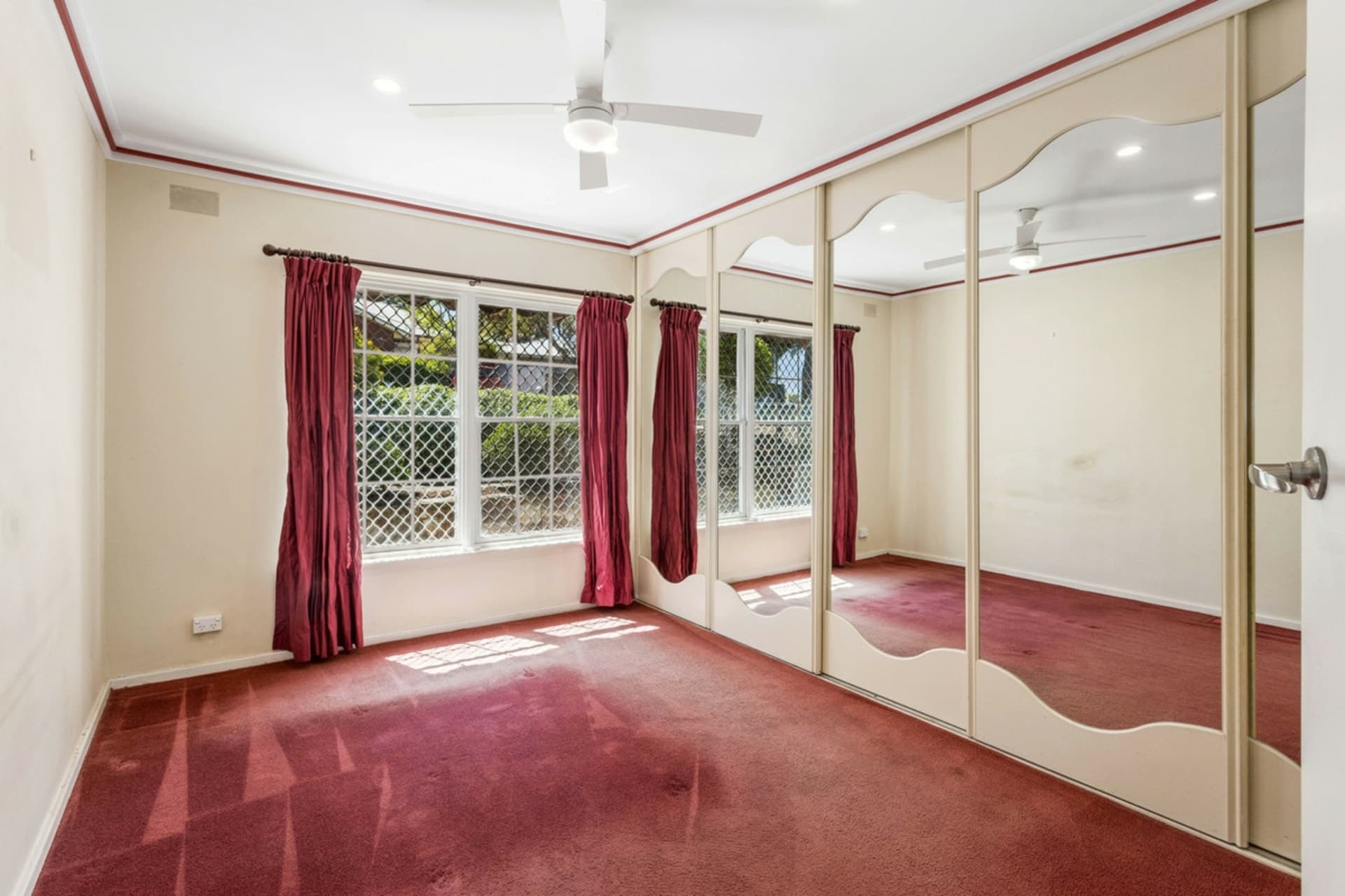 15 Somerset Avenue, Redwood Park, Redwood Park - Thumbnail 8