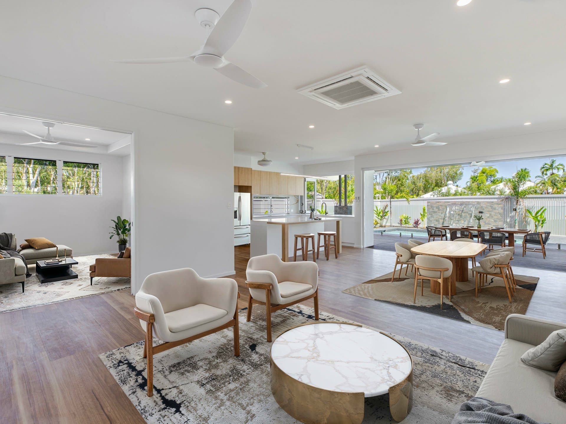 7 Camelia Court, Palm Cove, Palm Cove - Thumbnail 2