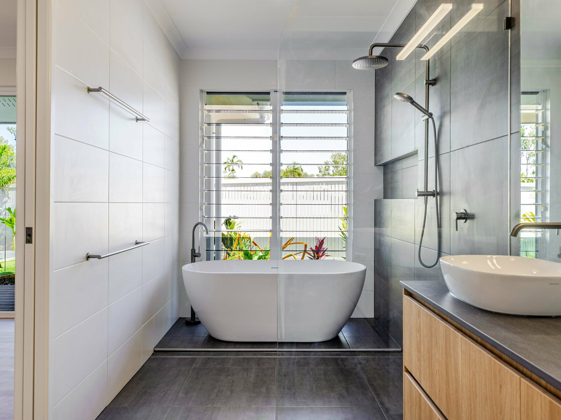 7 Camelia Court, Palm Cove, Palm Cove - Thumbnail 8