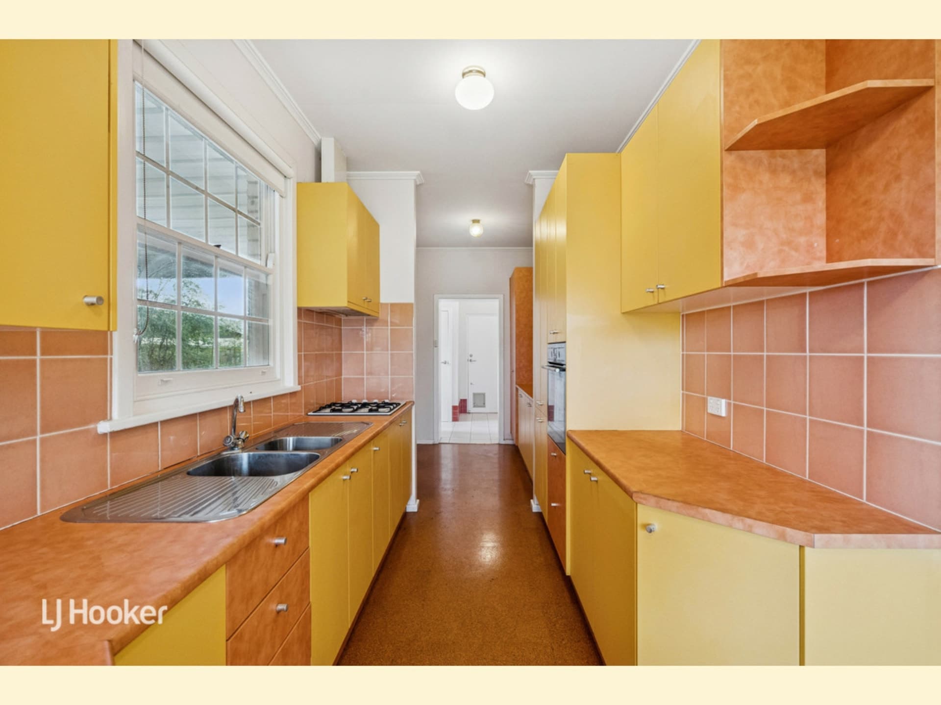 43 Condada Avenue, Park Holme, Park Holme - Thumbnail 5