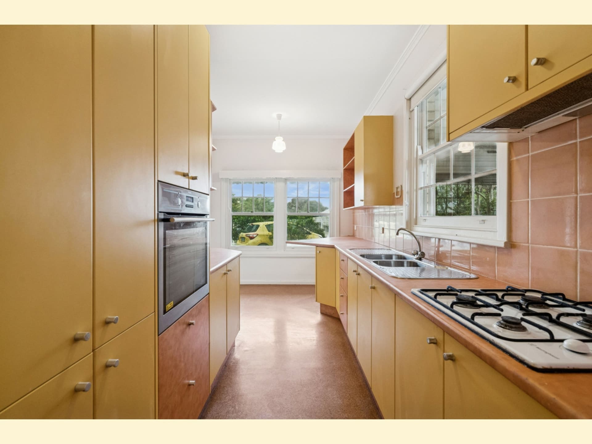 43 Condada Avenue, Park Holme, Park Holme - Thumbnail 6