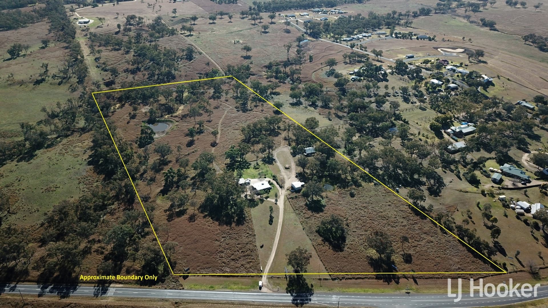 Kookaburra Gwydir Highway, Inverell, Inverell - Thumbnail 2