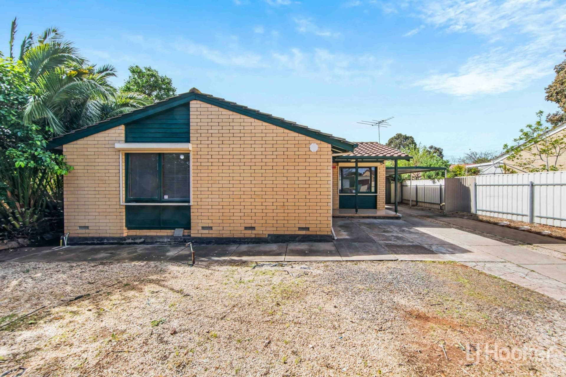 3 Salerno Court, Elizabeth East, Elizabeth East - Thumbnail 3
