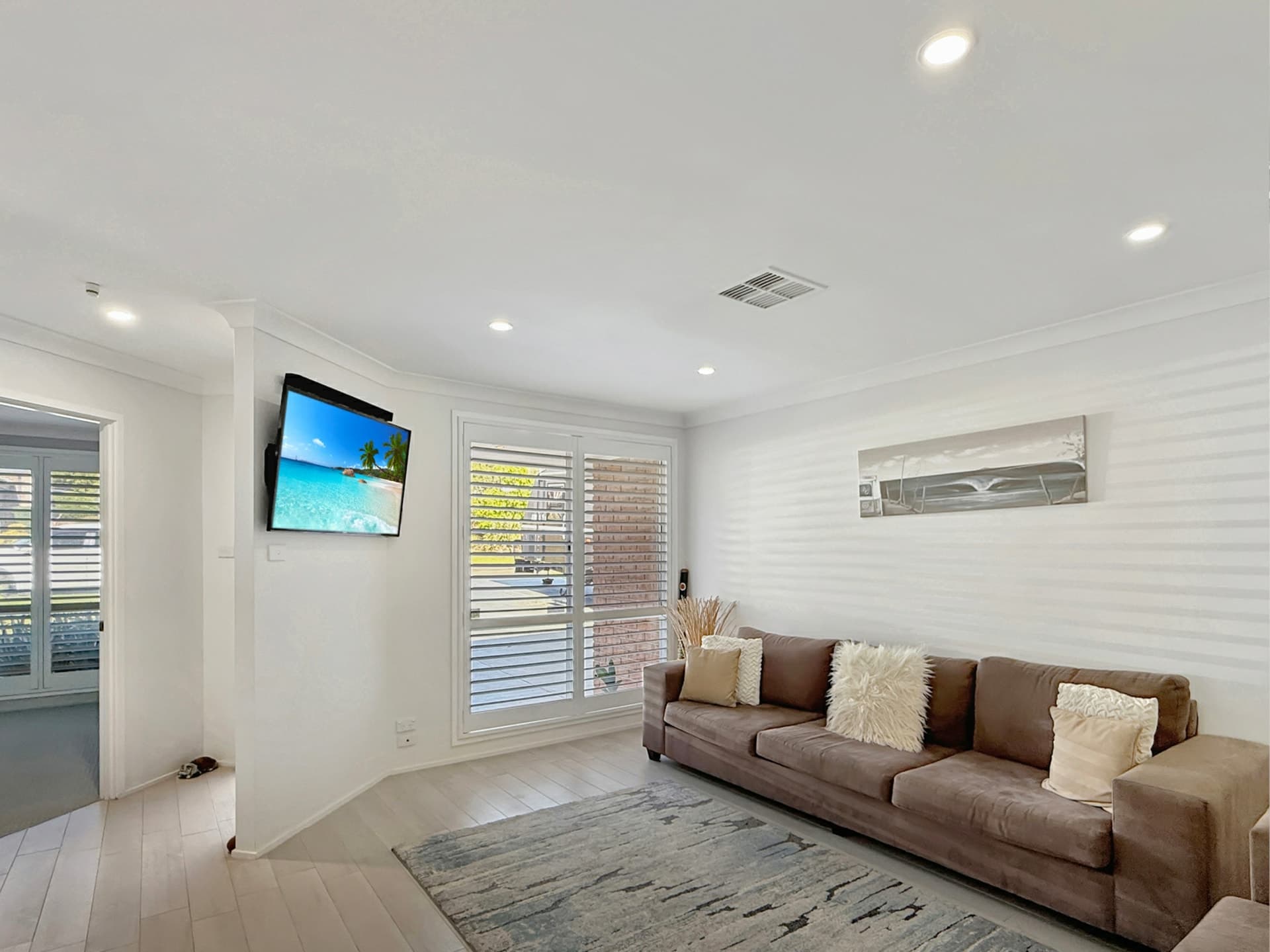 7 Edgewood Close, Tingira Heights, Tingira Heights - Thumbnail 2