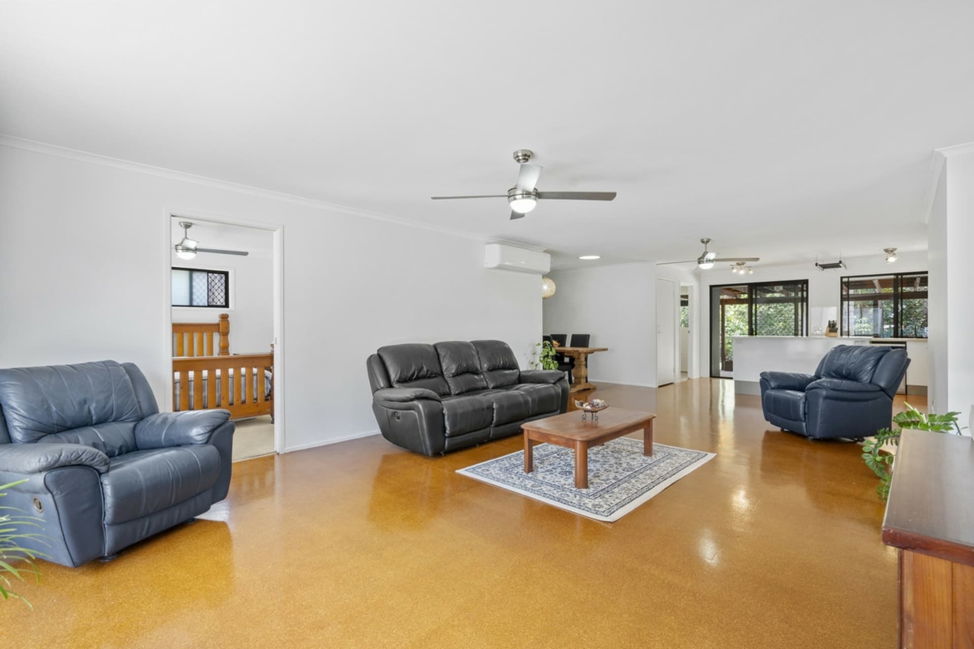 9 Orlando Court, Highland Park, Highland Park - Thumbnail 7