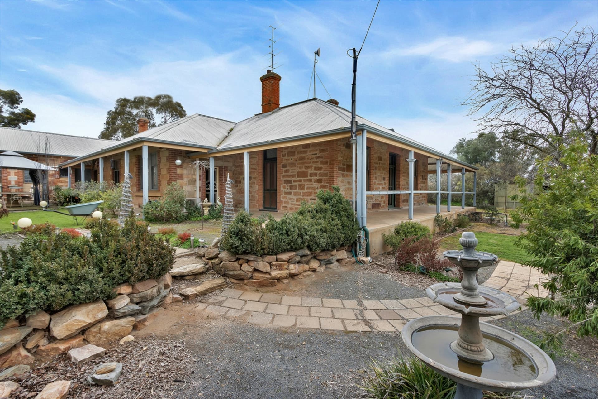 110 Greenslades Road, Saddleworth, Saddleworth - Image 1