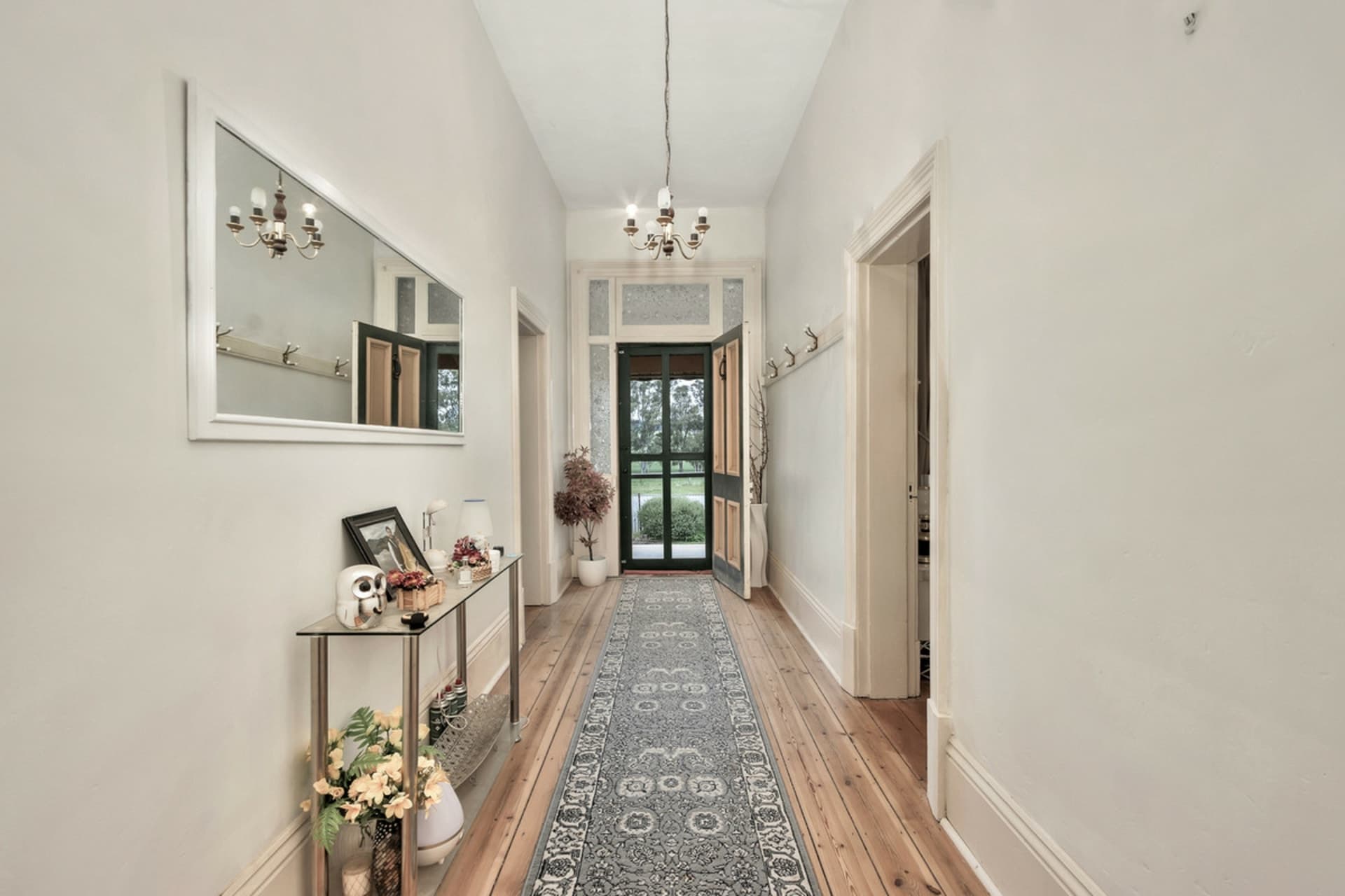 110 Greenslades Road, Saddleworth, Saddleworth - Thumbnail 2