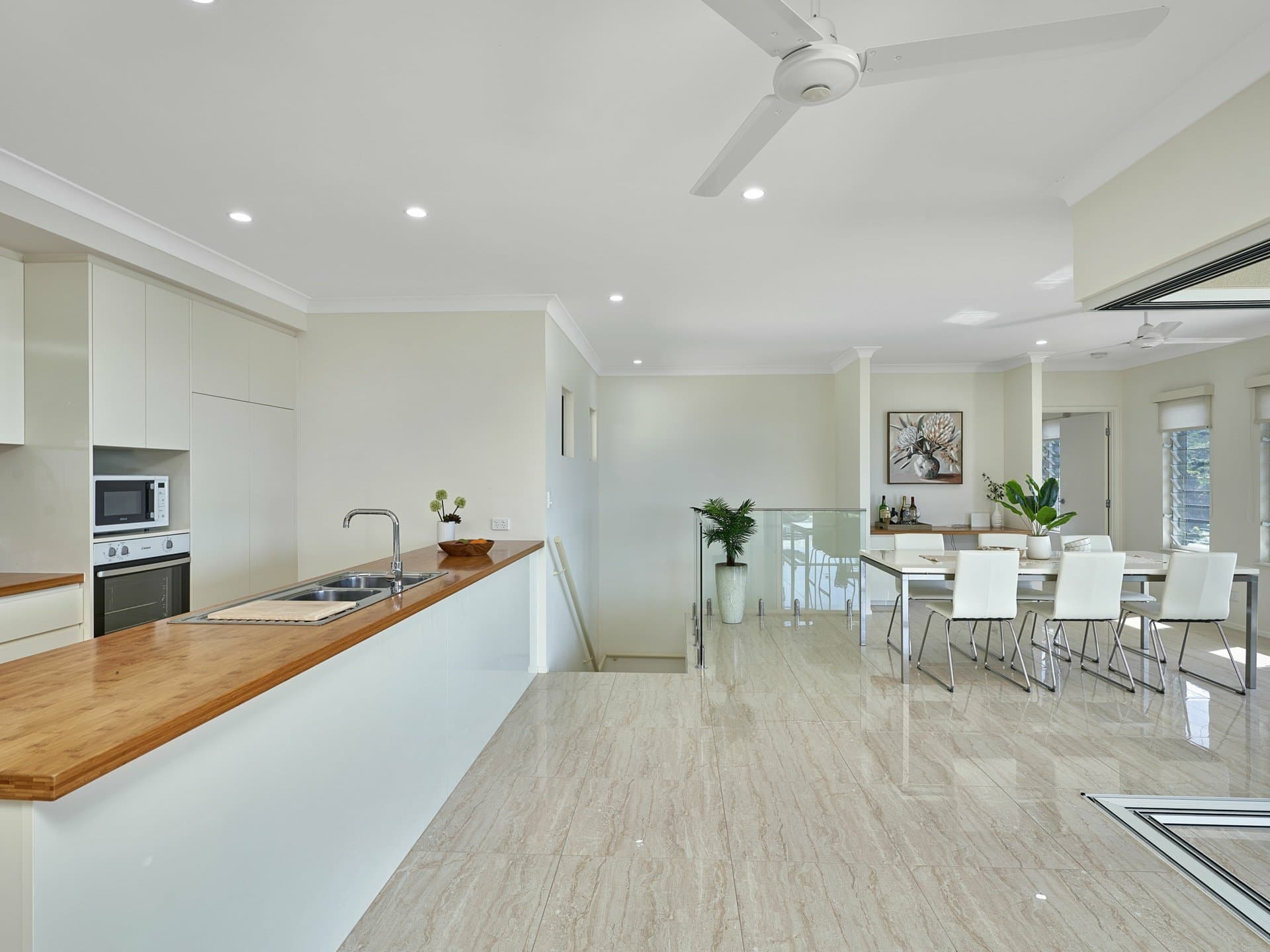 14 Savannah Street, Palm Cove, Palm Cove - Thumbnail 7
