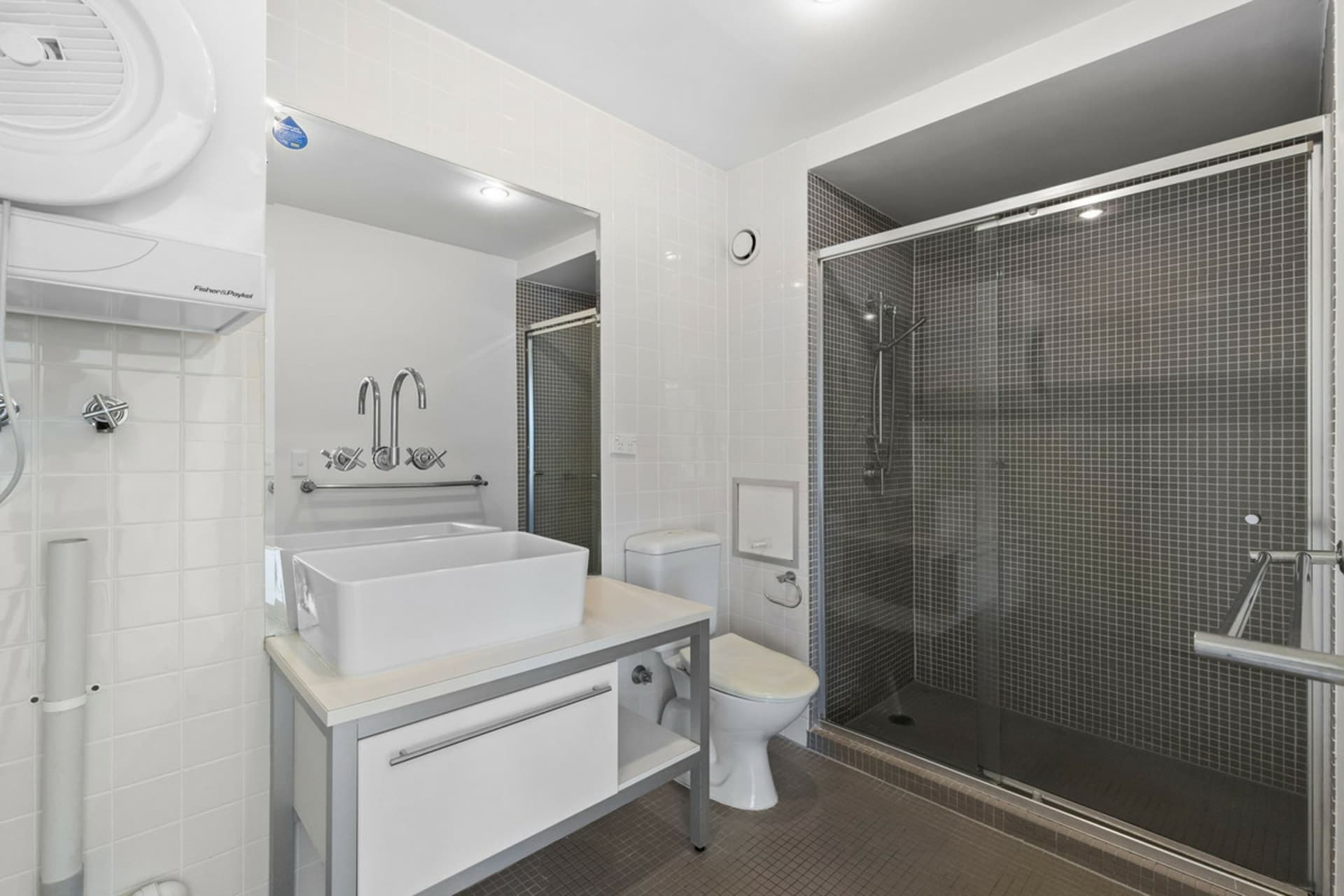 17/5 Carey Lane, Southport, Southport - Thumbnail 8