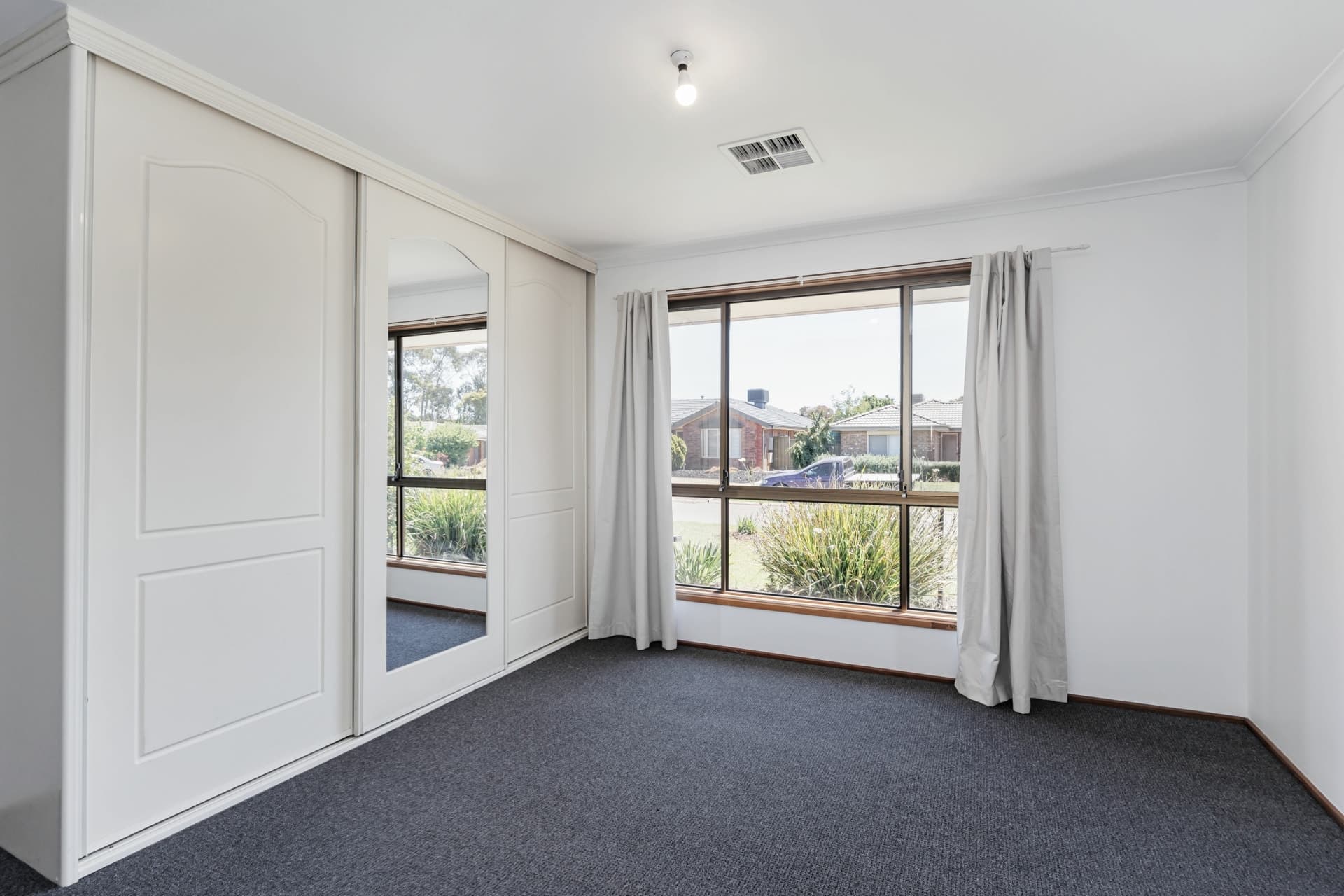 6 Mclean Court, Andrews Farm, Andrews Farm - Thumbnail 8