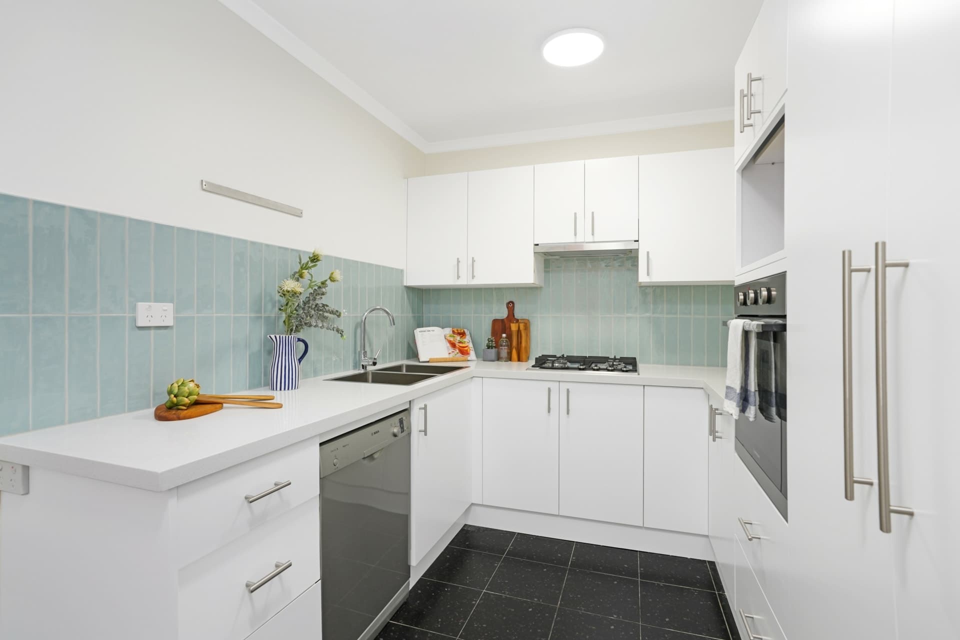S504/233 Harris Street, Pyrmont, Pyrmont - Thumbnail 2