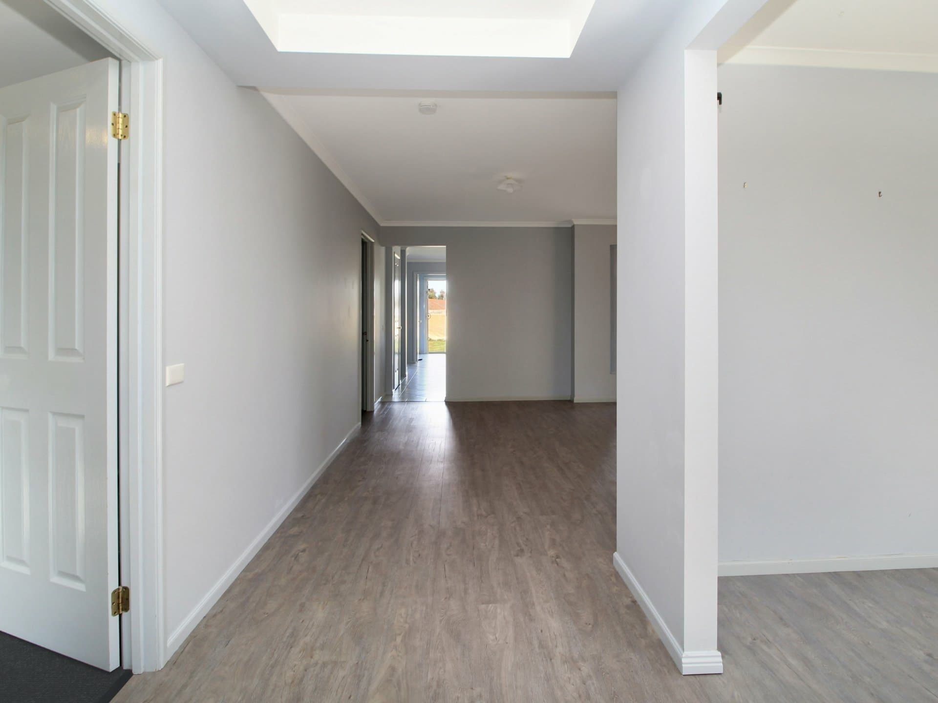 5 Banksia Court, Lucknow, Lucknow - Thumbnail 3