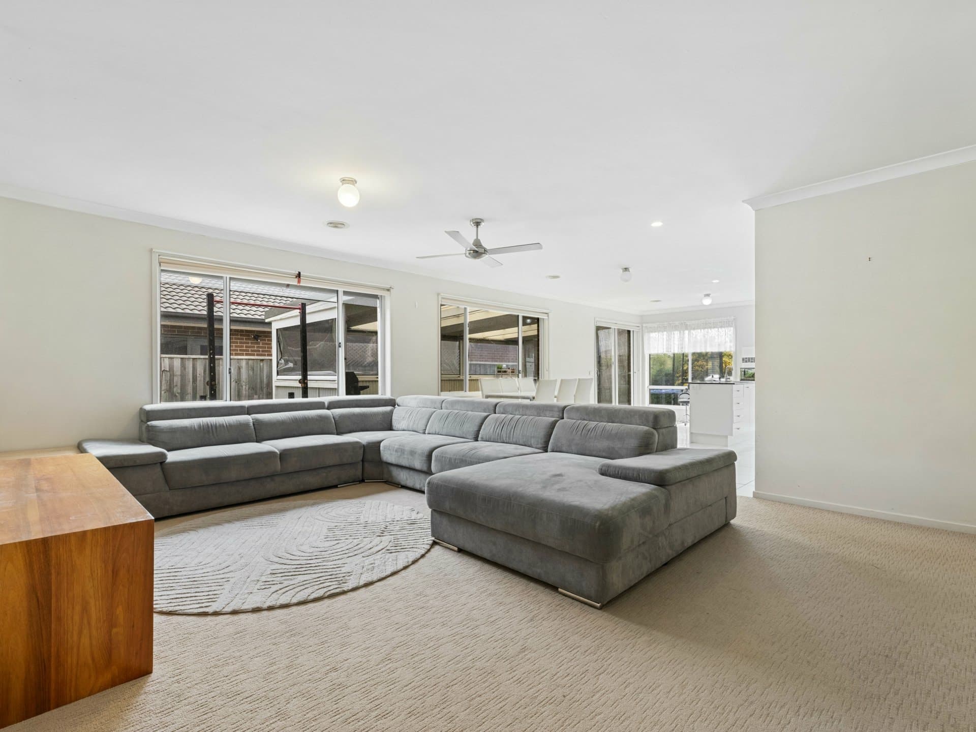 6 Whipbird Street, Bairnsdale, Bairnsdale - Thumbnail 3