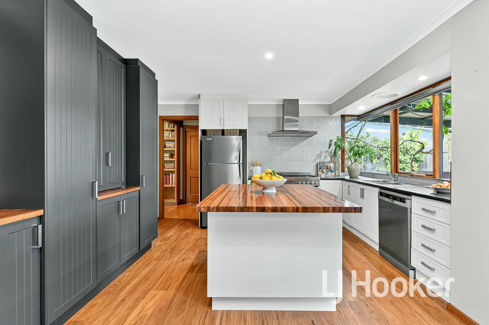 54 Railway Avenue, Tynong, Tynong - Thumbnail 3