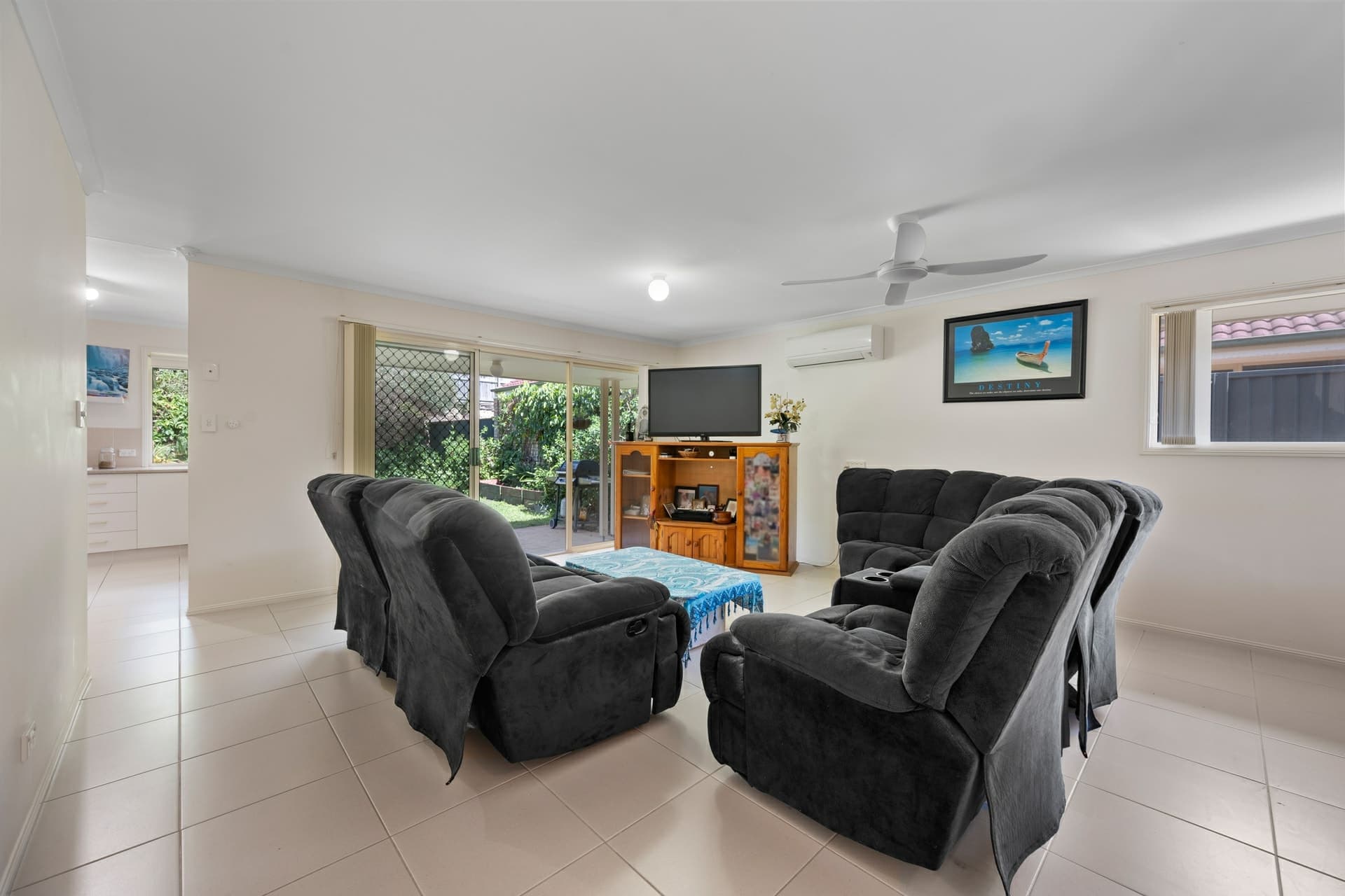 18 Strathalbyn Court, Parkwood, Parkwood - Thumbnail 2