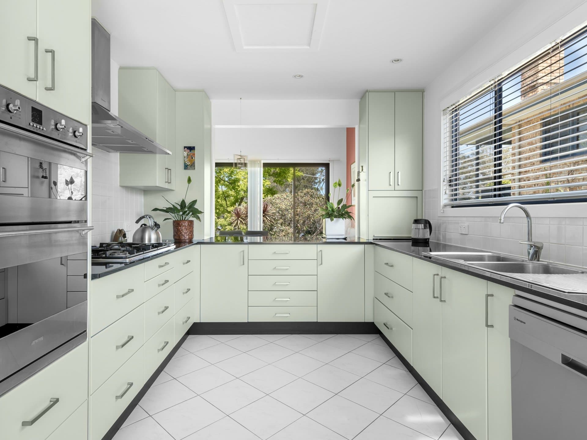 21 Lakeland Avenue, Berrara, Berrara - Thumbnail 5