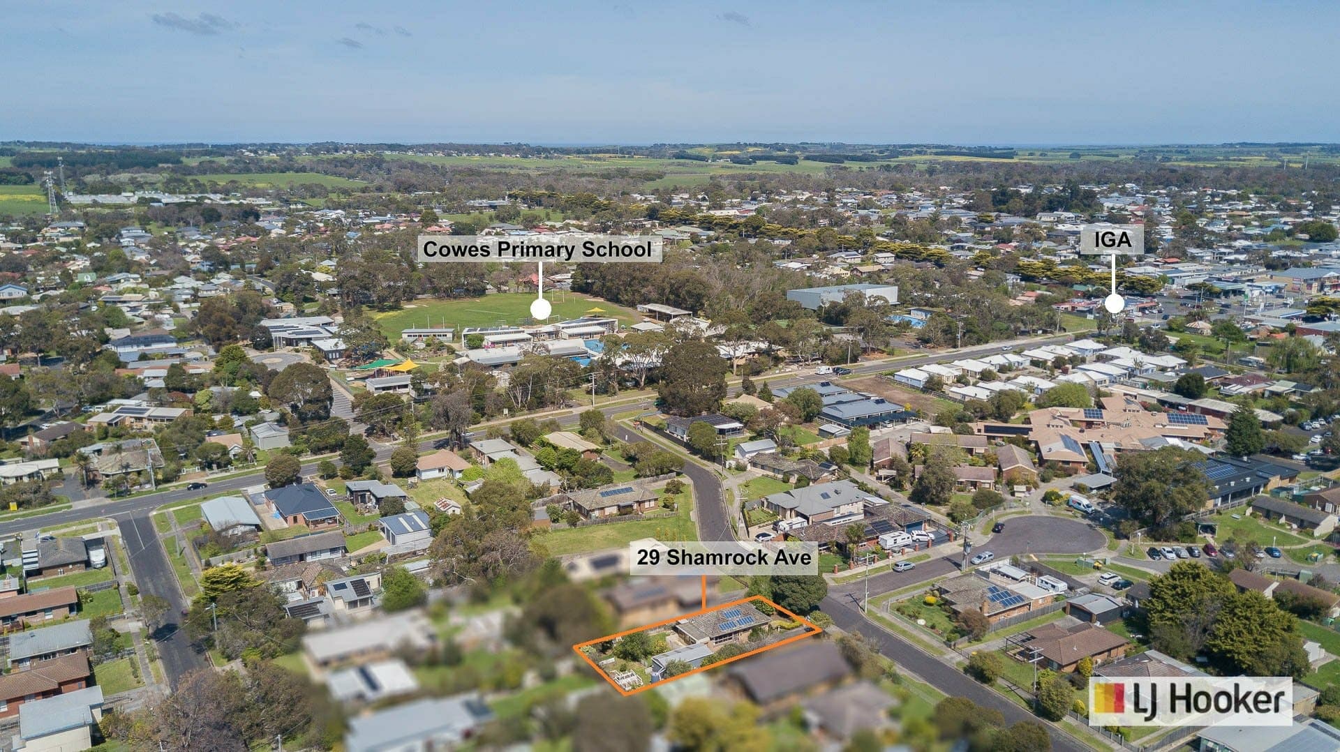 29 Shamrock Avenue, Cowes, Cowes - Thumbnail 4
