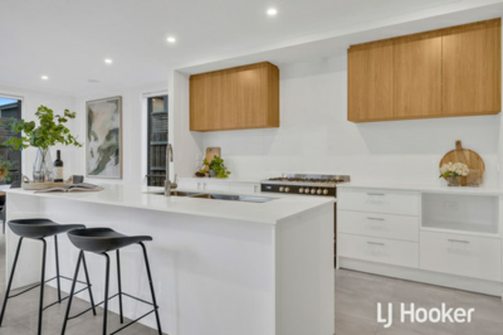 23 Dream Avenue, Cranbourne East, Cranbourne East - Image 1
