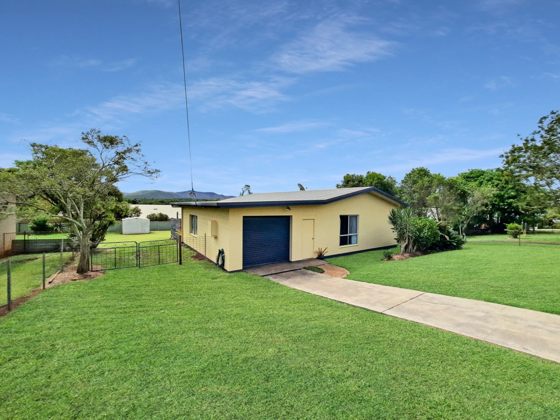17 Goldview Street, Atherton, Atherton - Image 1