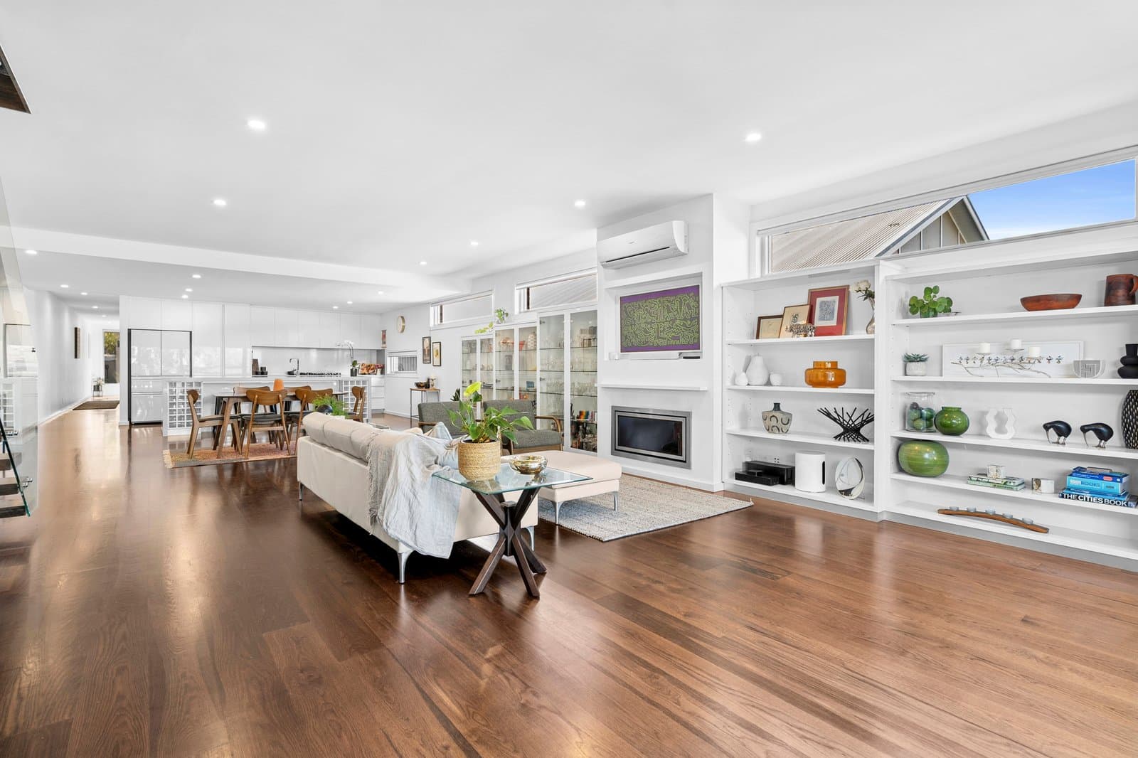 17a Bond Street, Newtown, Newtown - Thumbnail 4