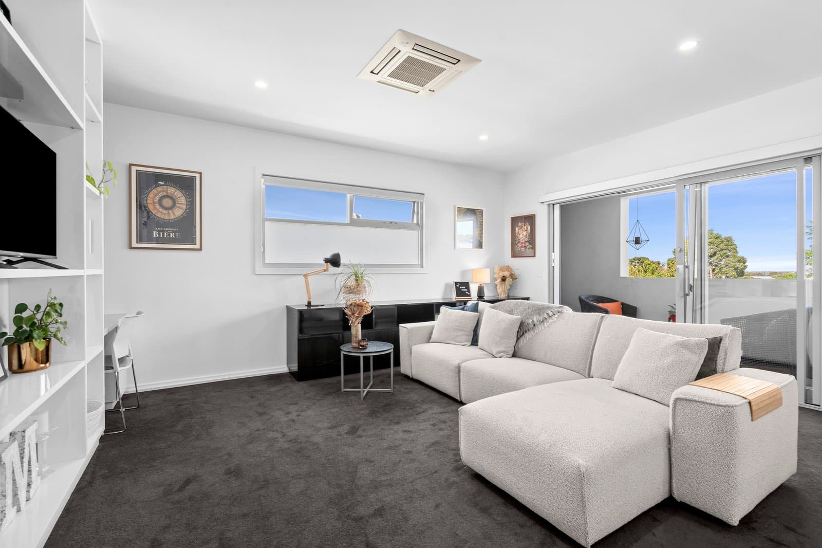 17a Bond Street, Newtown, Newtown - Thumbnail 8