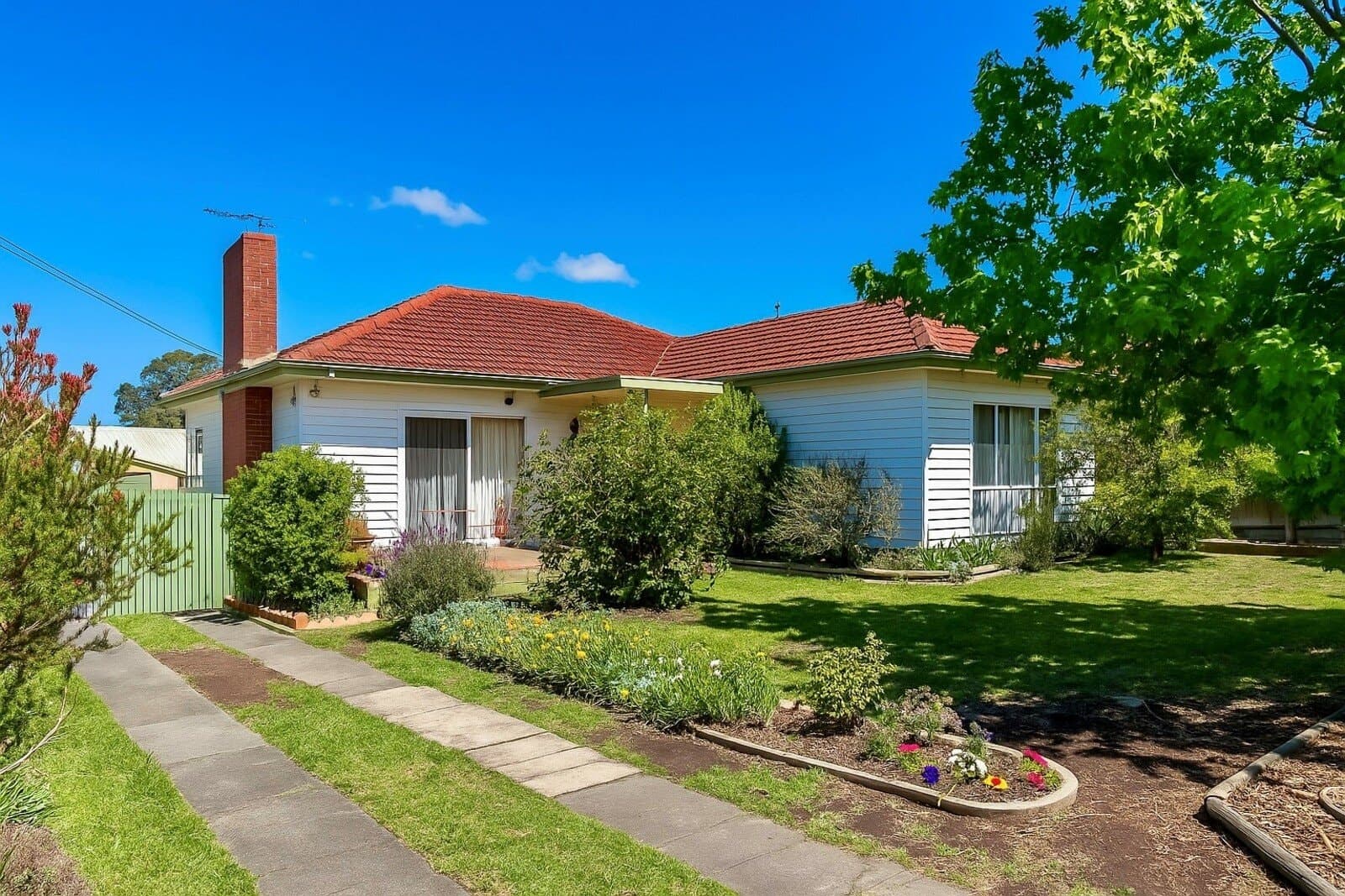 13 Davis Street, Belmont, Belmont - Image 1