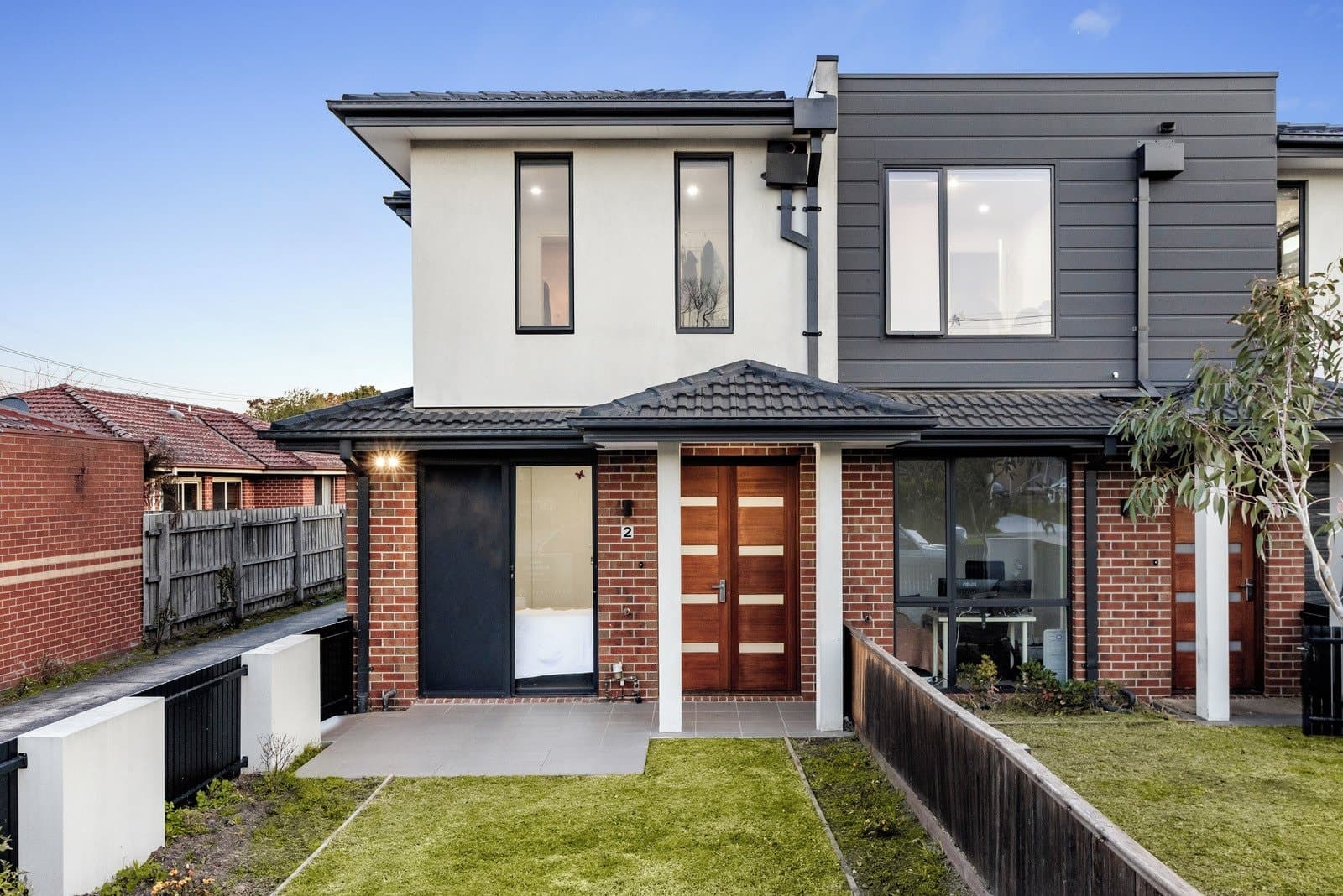 2/70 Fulton Street,
                        
                    
                    
                        
                            Clayton, Clayton - Image 1