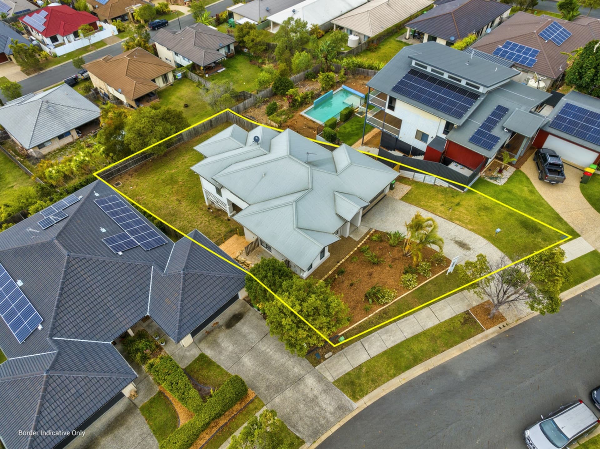 20 Barrington Street Pacific Pines QLD, Pacific Pines - Image 1
