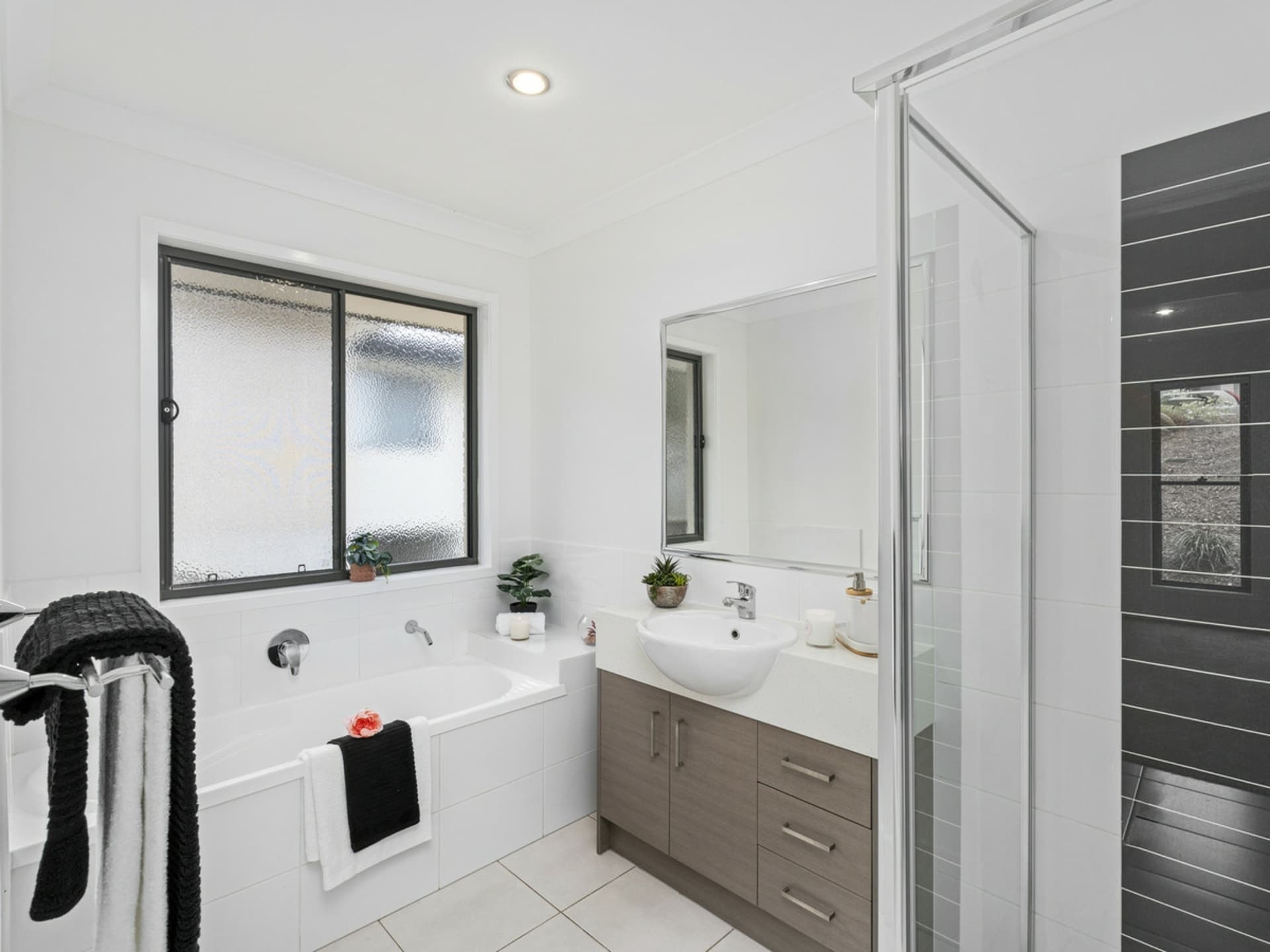 20 Barrington Street Pacific Pines QLD, Pacific Pines - Thumbnail 8