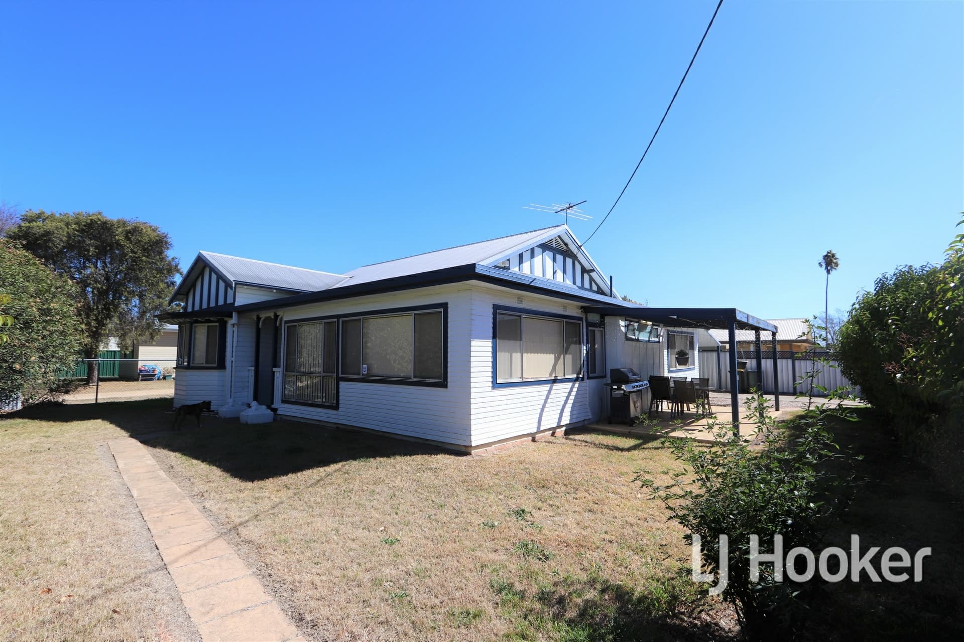 20 Chester Street Inverell NSW, Inverell - Image 1