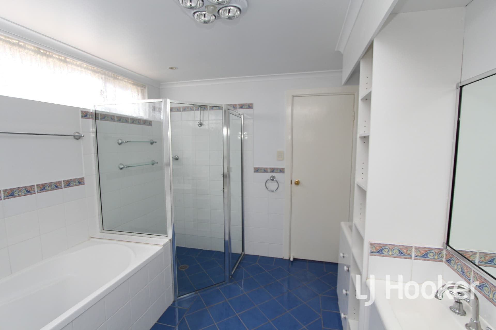 20 Chester Street Inverell NSW, Inverell - Thumbnail 5
