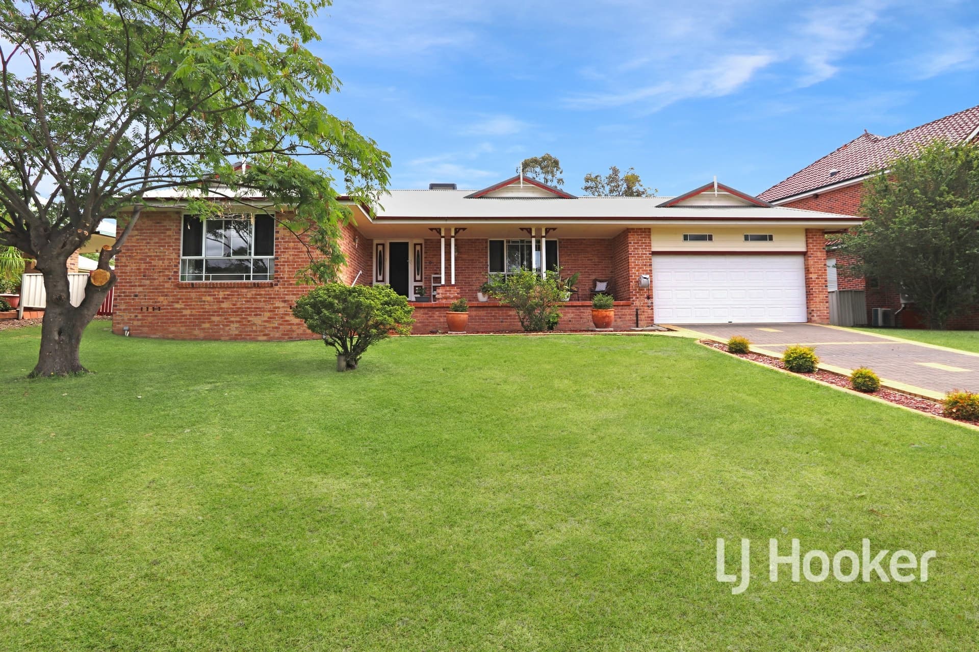 85 Gordon Street Inverell NSW, Inverell - Thumbnail 2