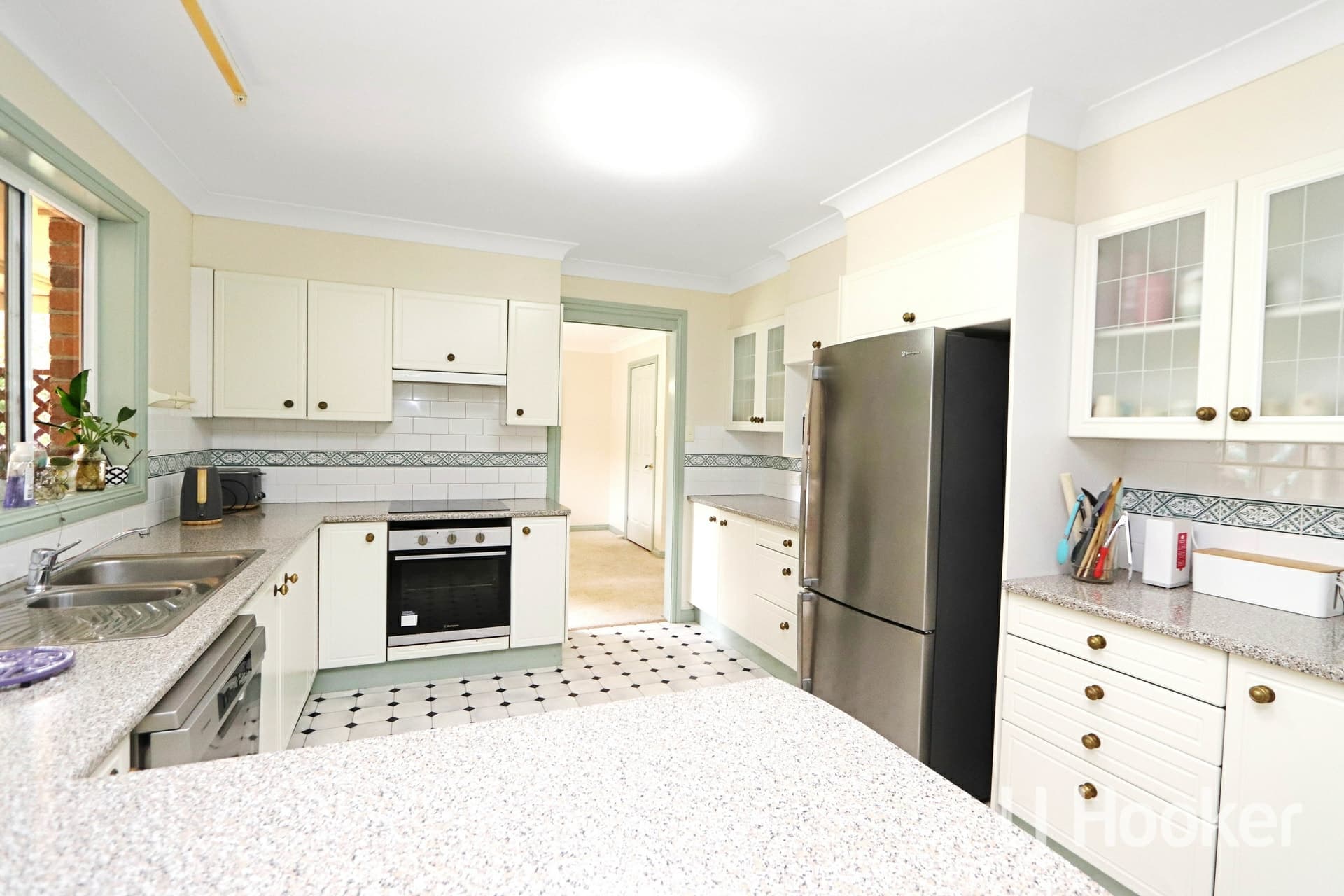 85 Gordon Street Inverell NSW, Inverell - Thumbnail 4
