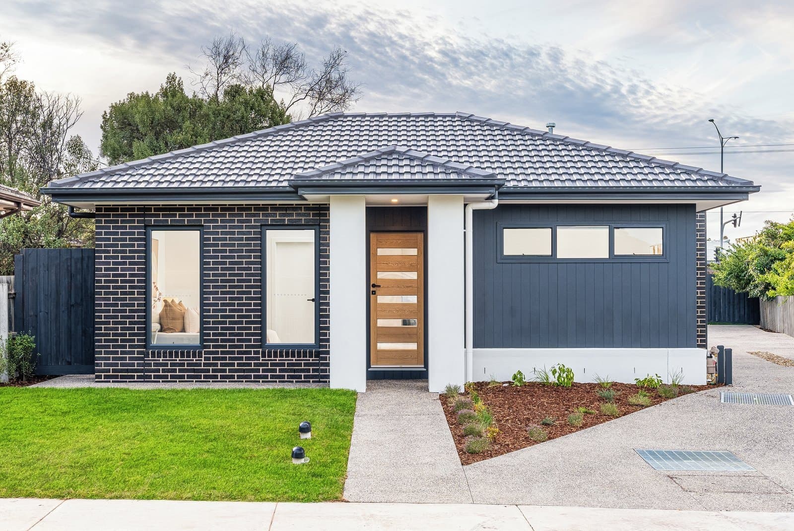 1/6 Cranmere Avenue, Belmont, Belmont - Image 1