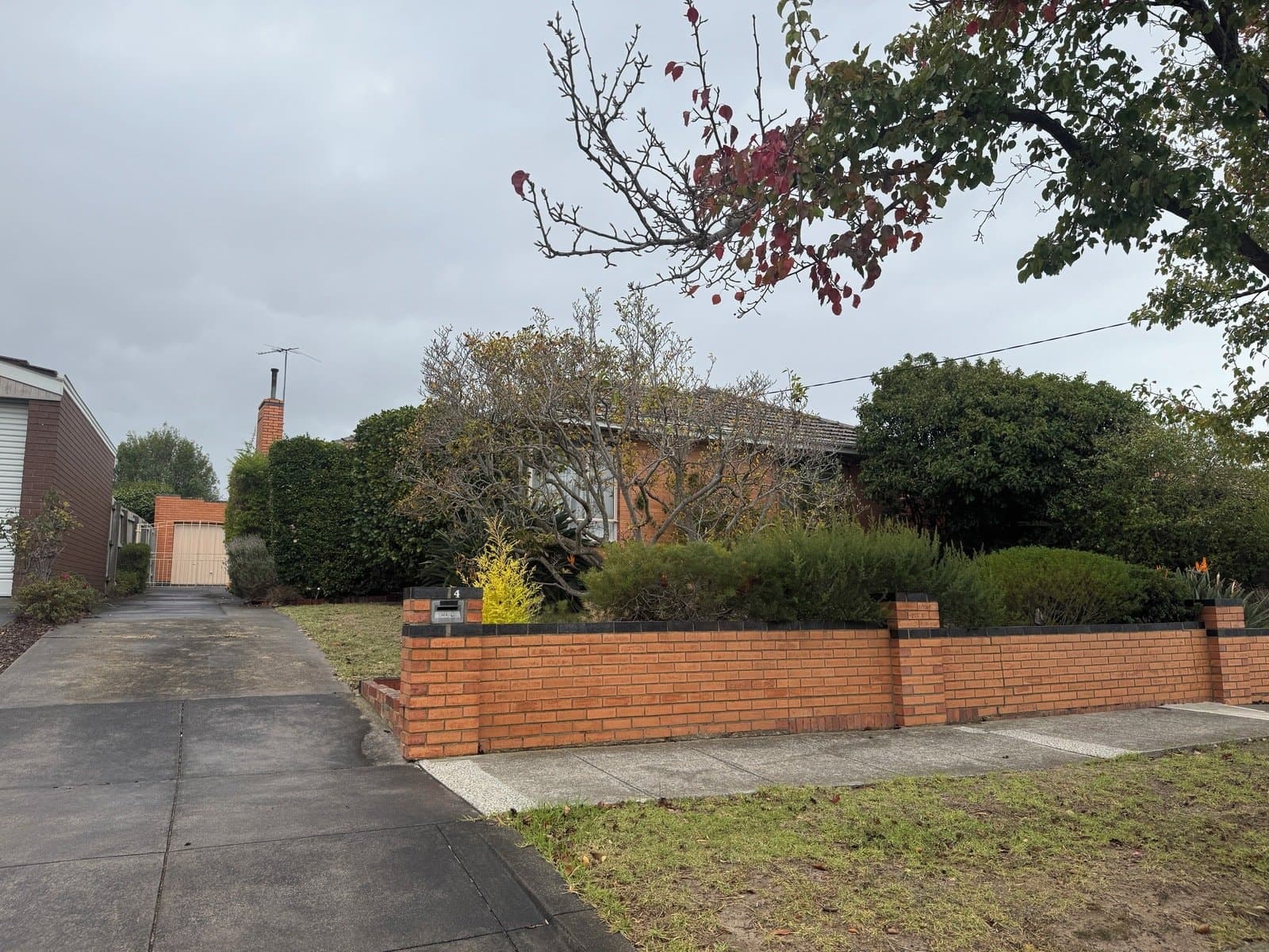 4 Stratford Avenue, Bentleigh East, Bentleigh East - Thumbnail 2