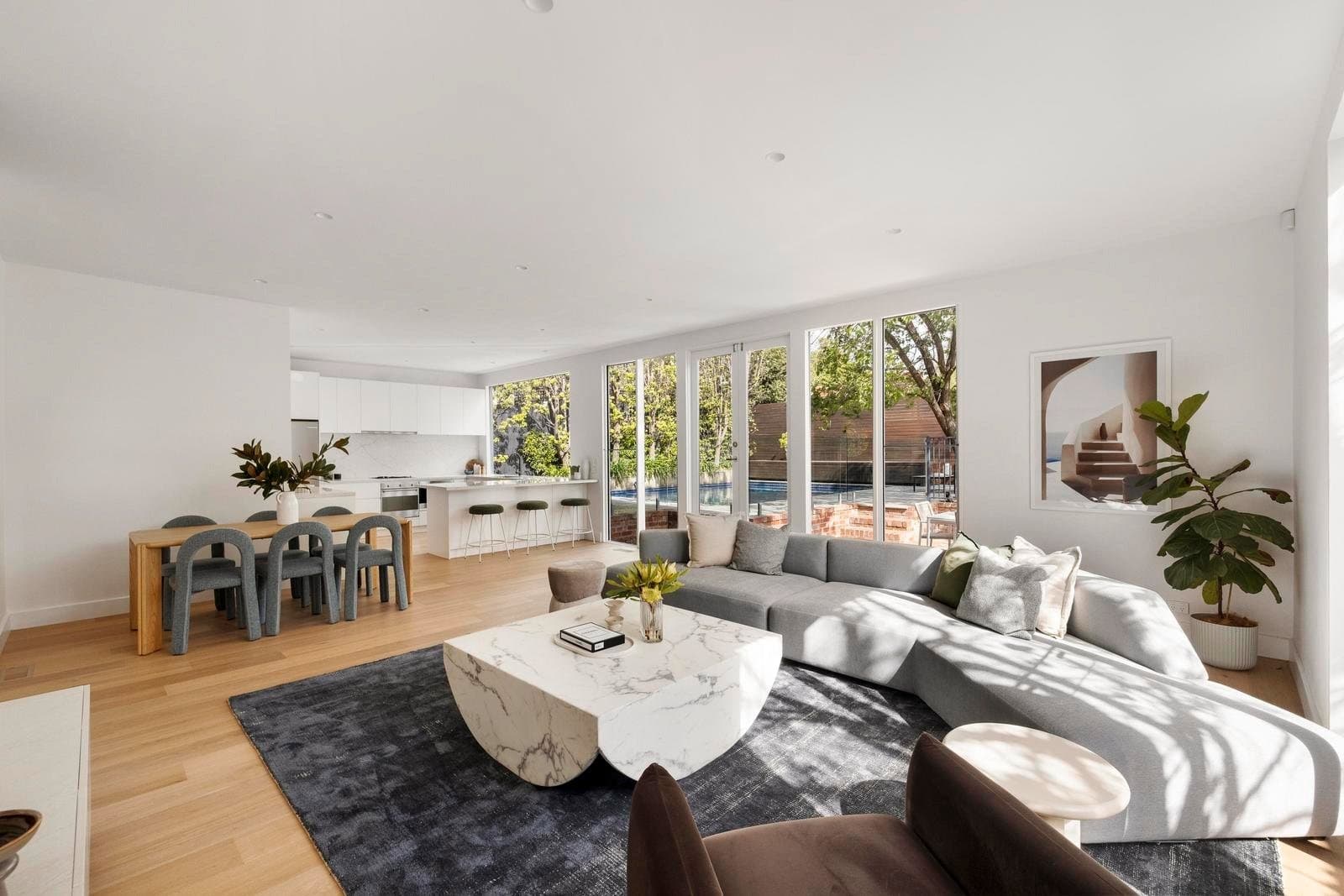 31 Bourne Road, Glen Iris, Glen Iris - Thumbnail 3