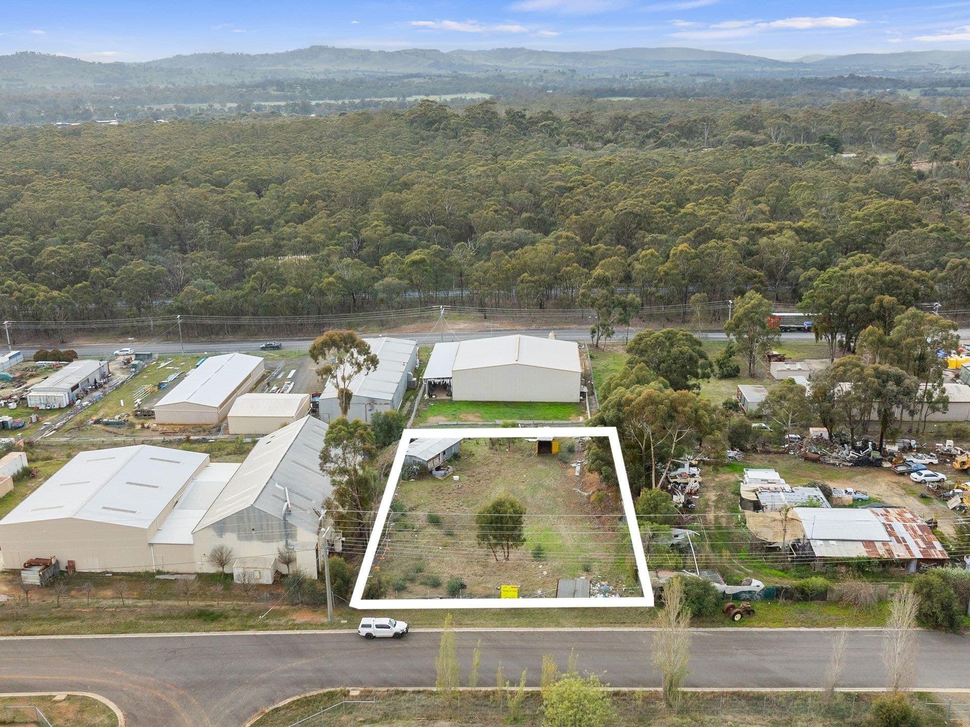 11 DARCY STREET, Seymour, Seymour - Thumbnail 2