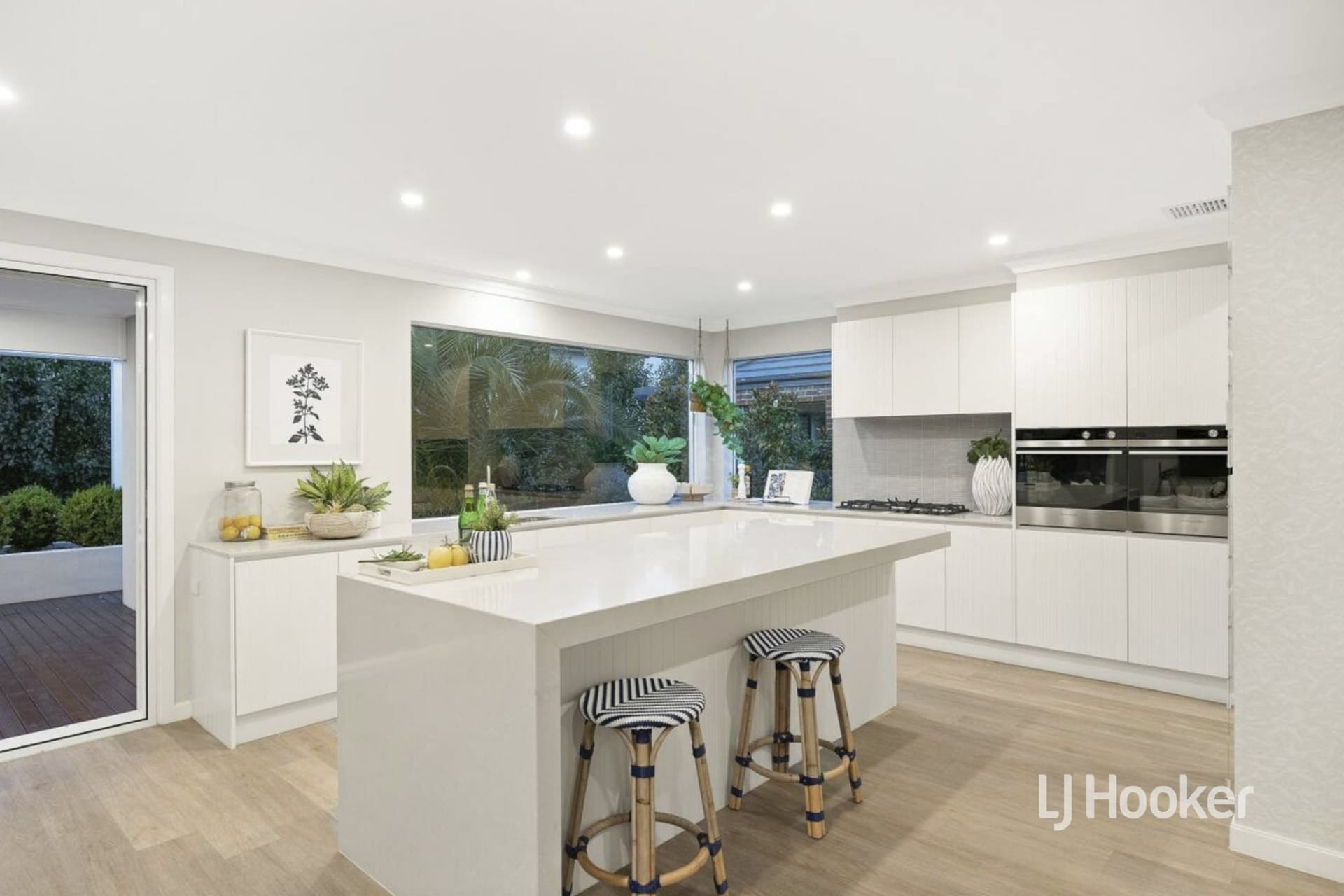 11 Irvine Rise, Werribee, Werribee - Thumbnail 3