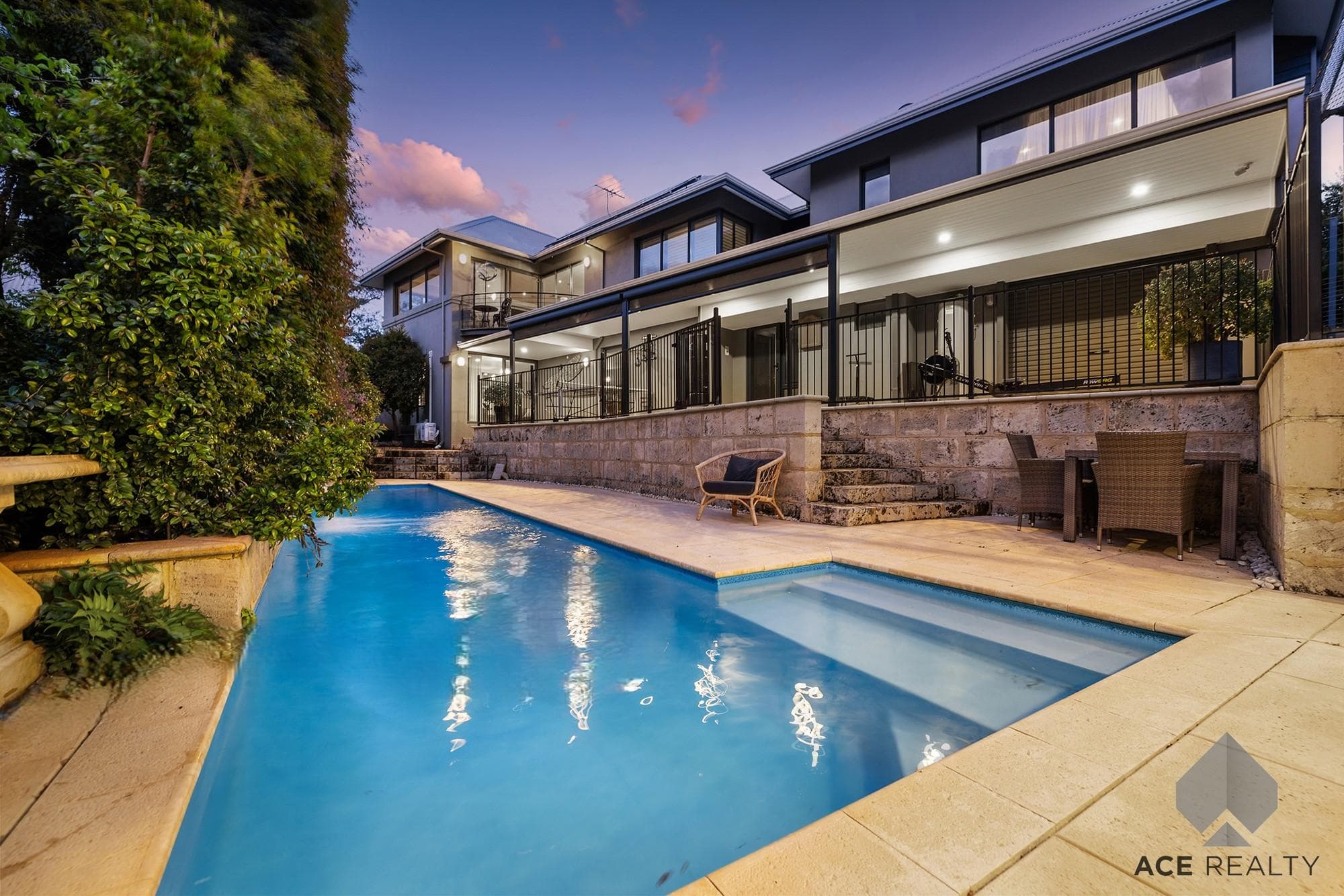 1 Success Crescent, SALTER POINT WA 6152, Salter Point - Image 1