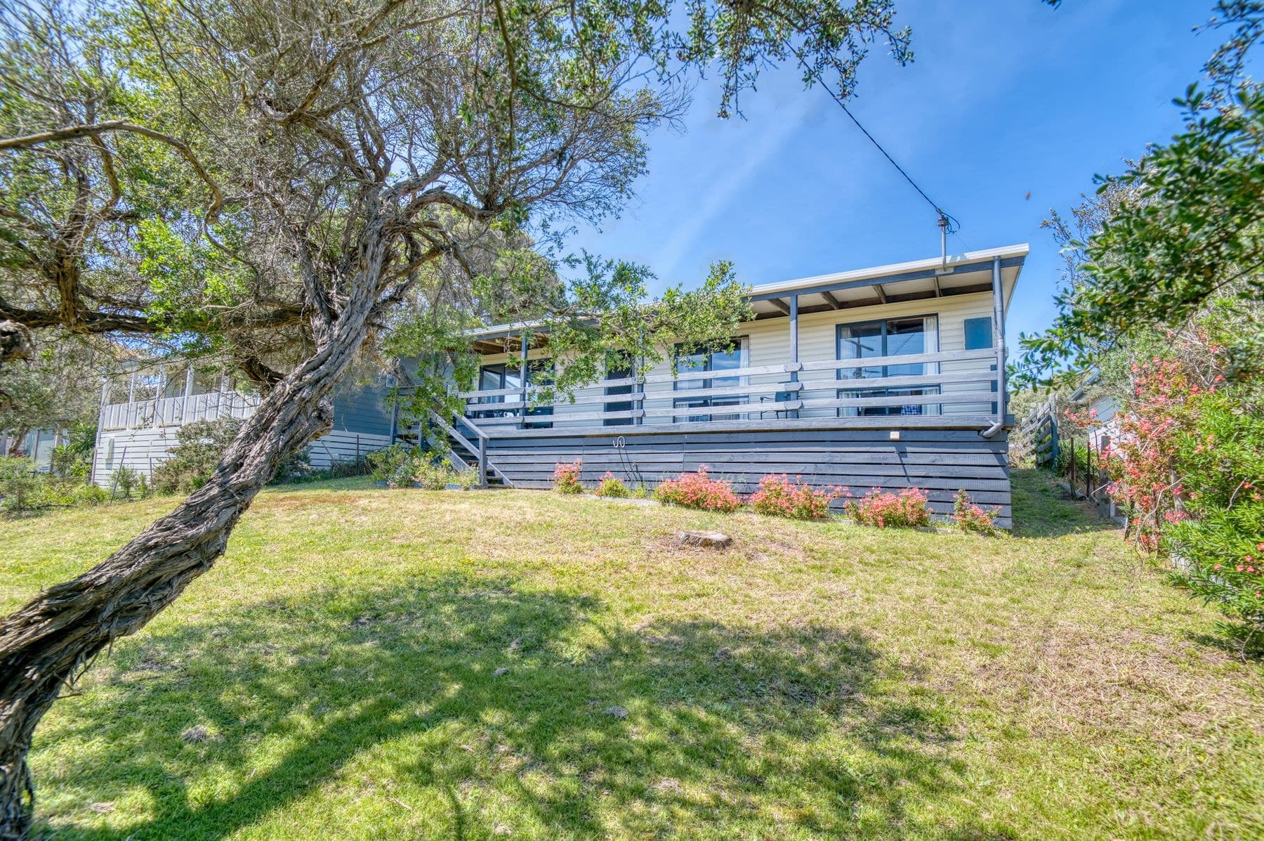 5 Bradley Avenue, Venus Bay, Venus Bay - Image 1