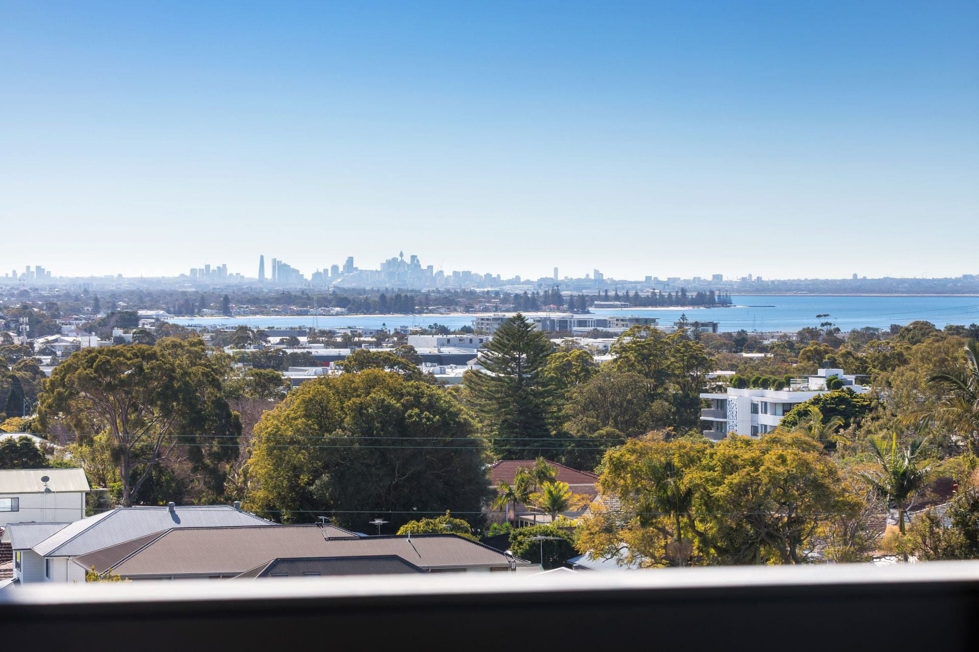 1 Hinkler Avenue, Caringbah, Caringbah - Thumbnail 3