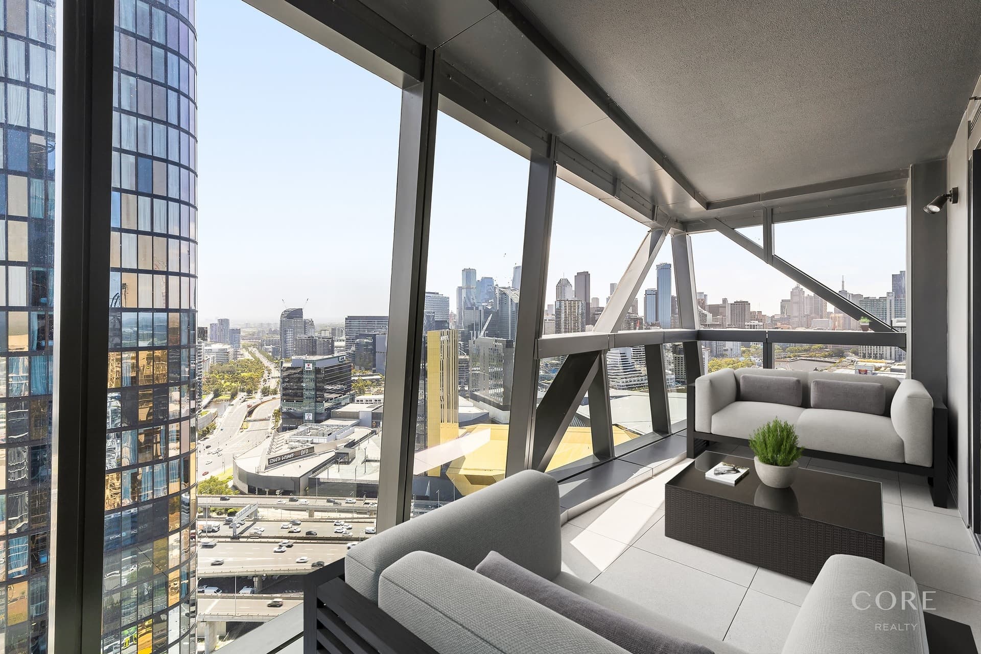 3301/201 Normanby Road, Southbank - Thumbnail 3